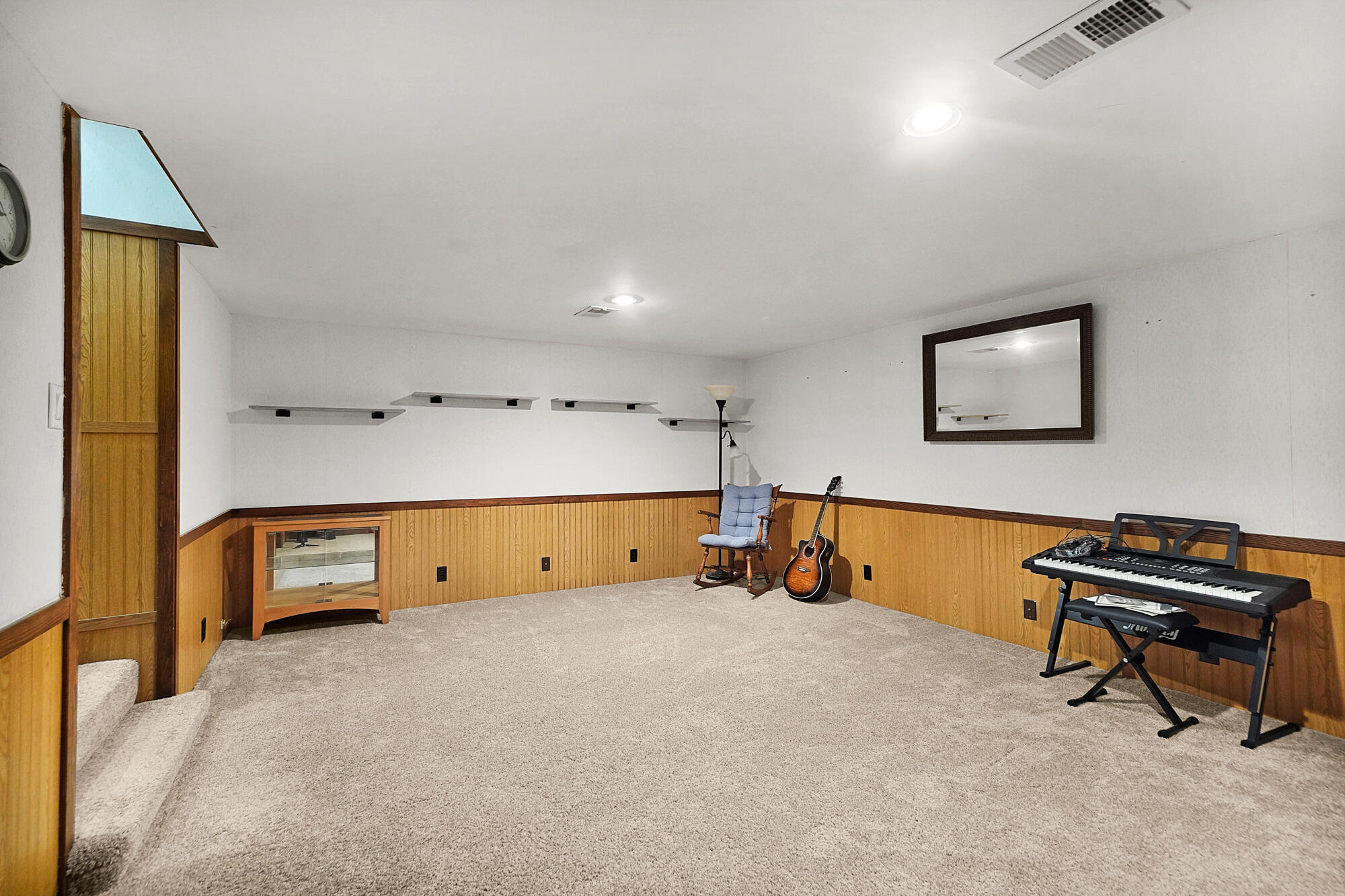 501 Ray Street Muskegon MI 49445