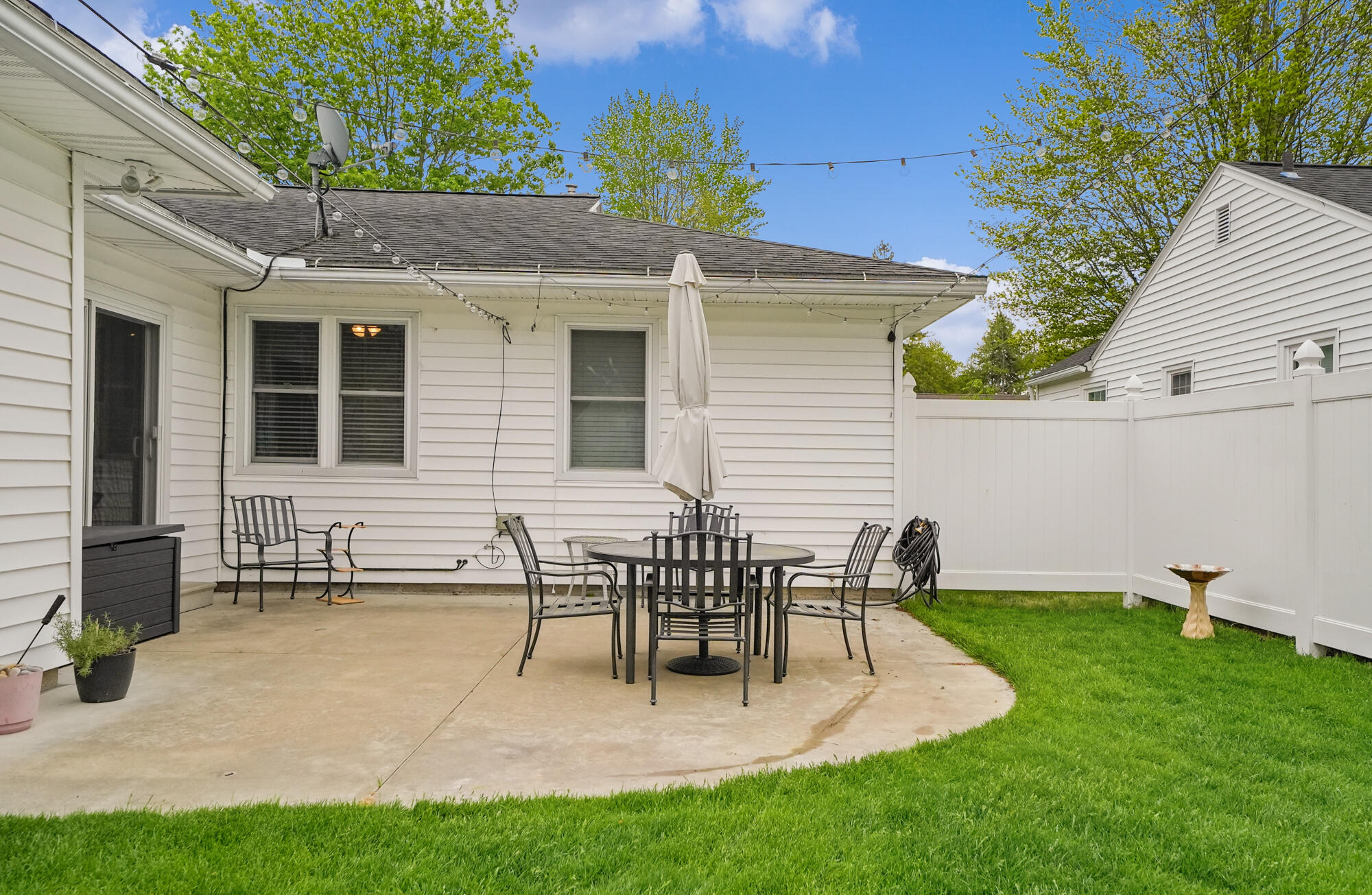 501 Ray Street Muskegon MI 49445
