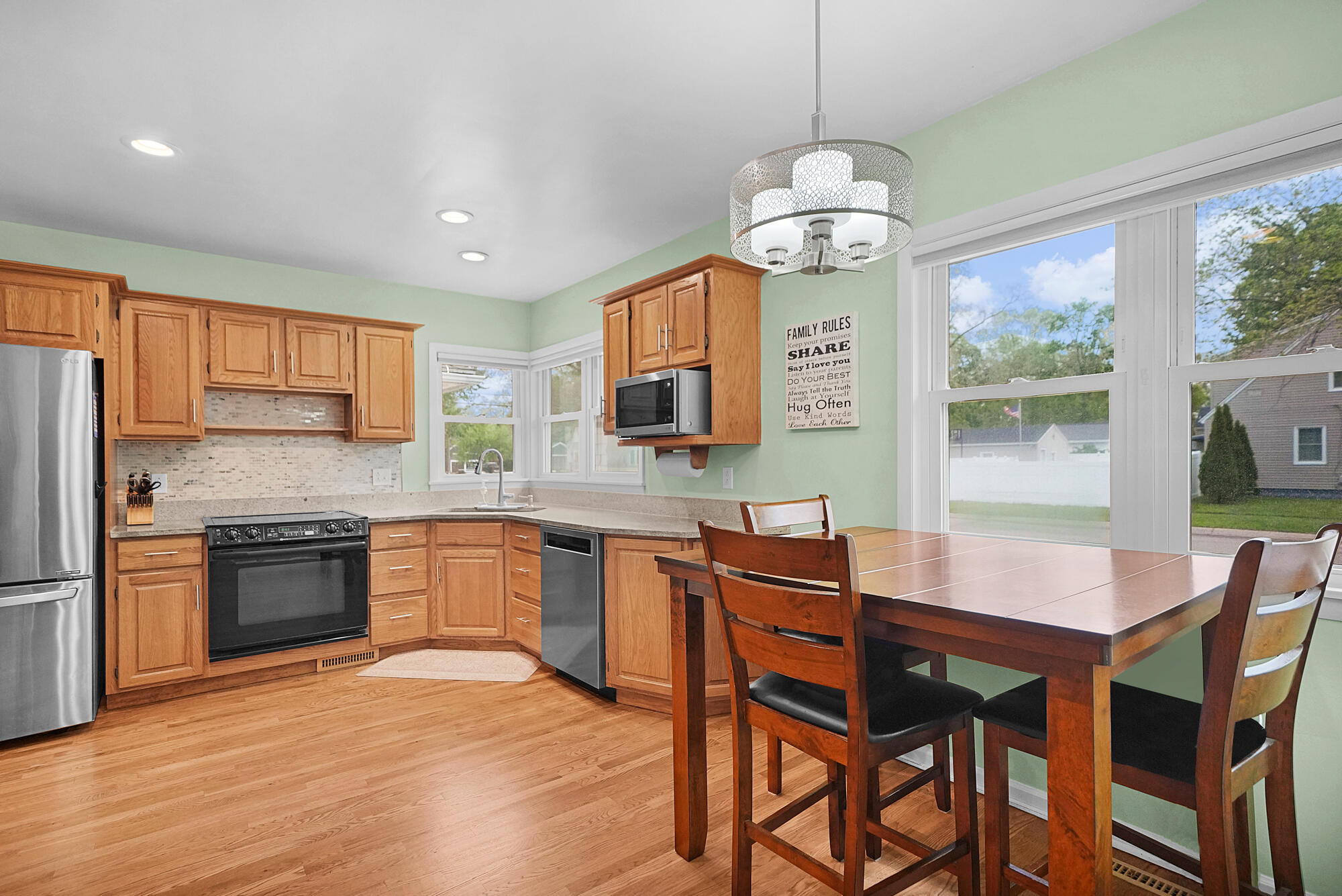 501 Ray Street Muskegon MI 49445
