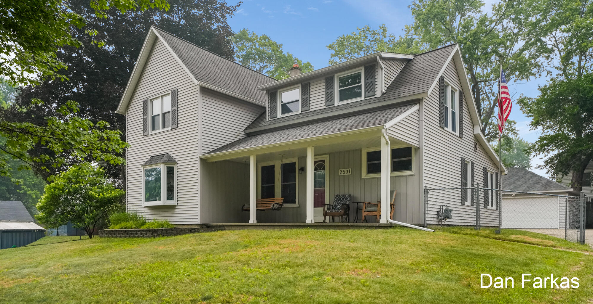 2531 Miller Avenue NW Grand Rapids MI 49544