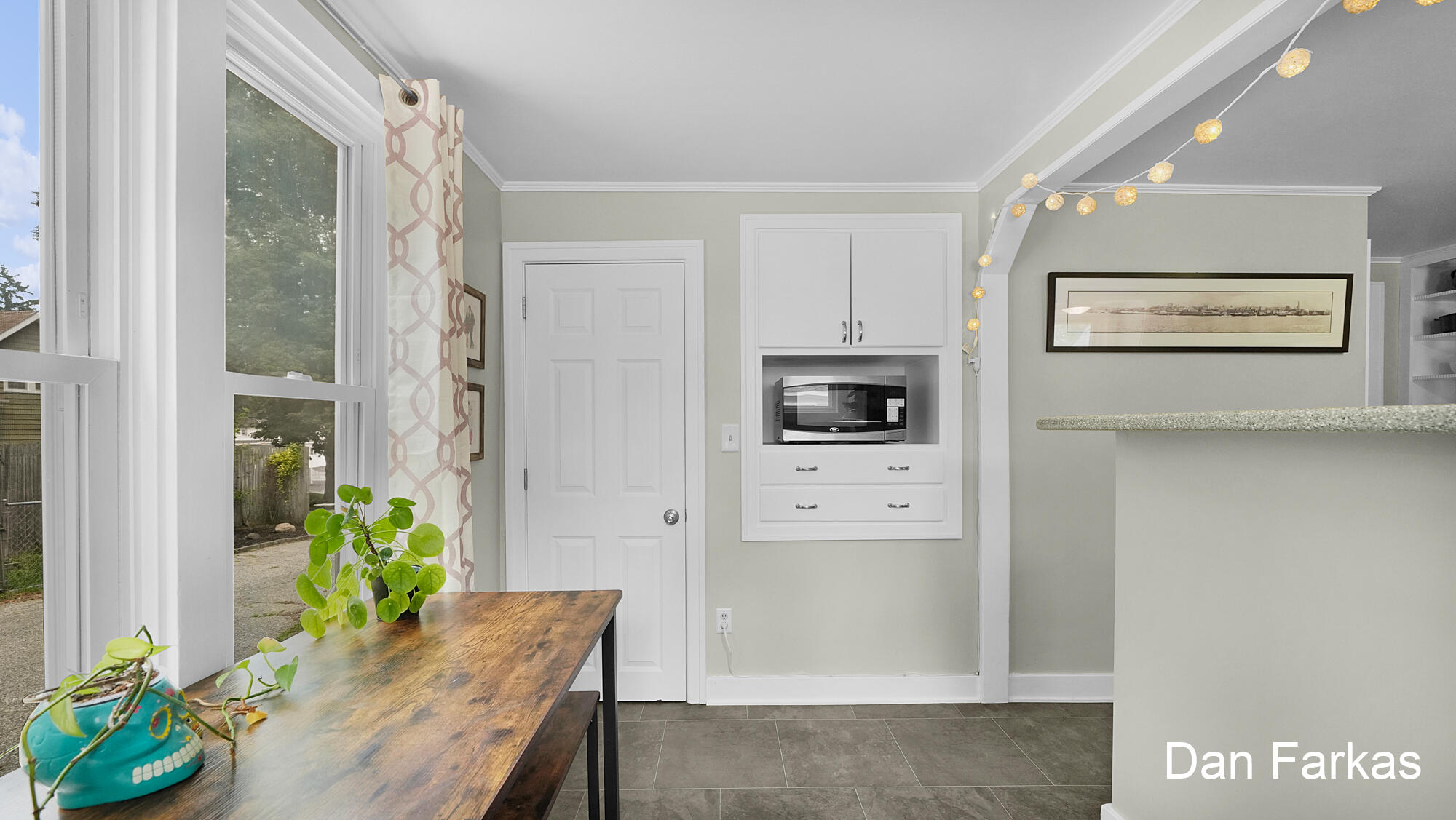2531 Miller Avenue NW Grand Rapids MI 49544