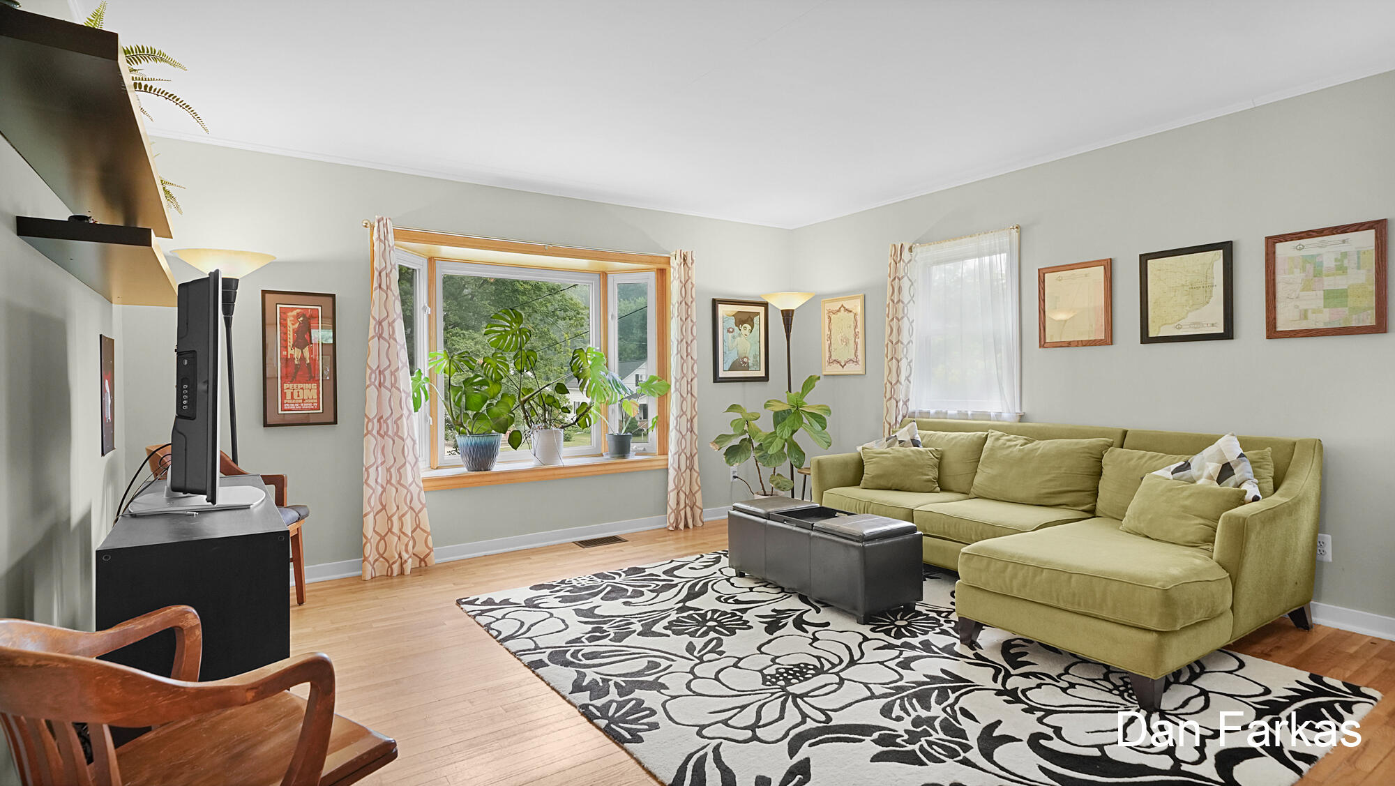 2531 Miller Avenue NW Grand Rapids MI 49544