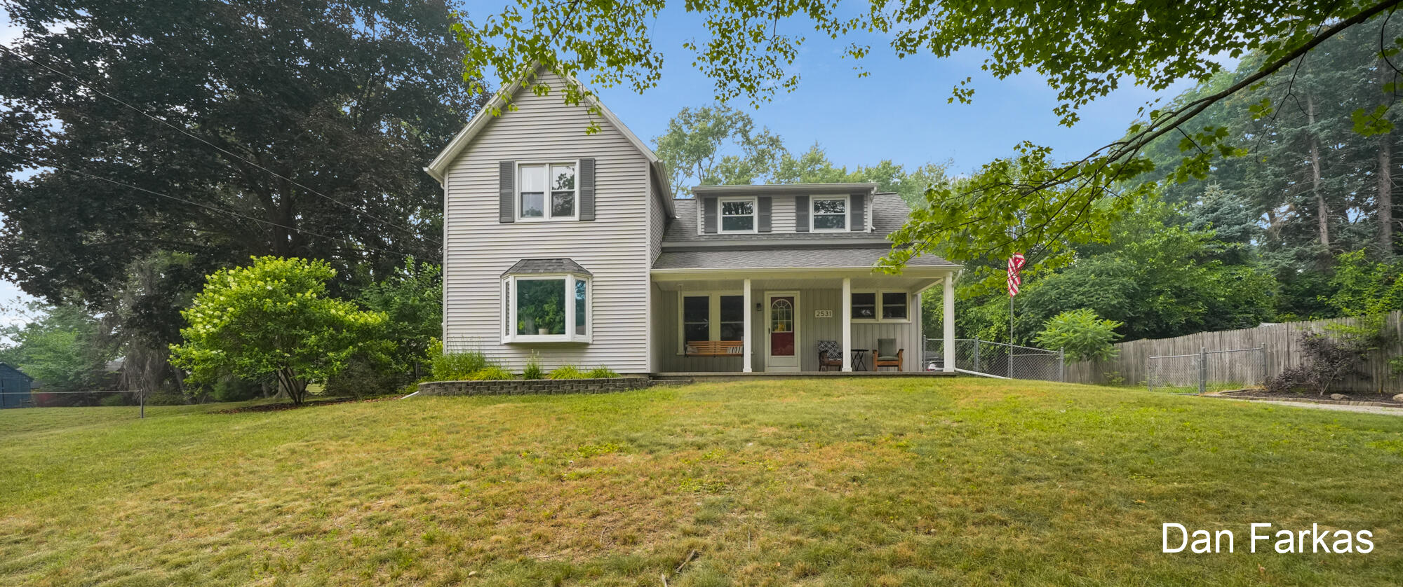 2531 Miller Avenue NW Grand Rapids MI 49544