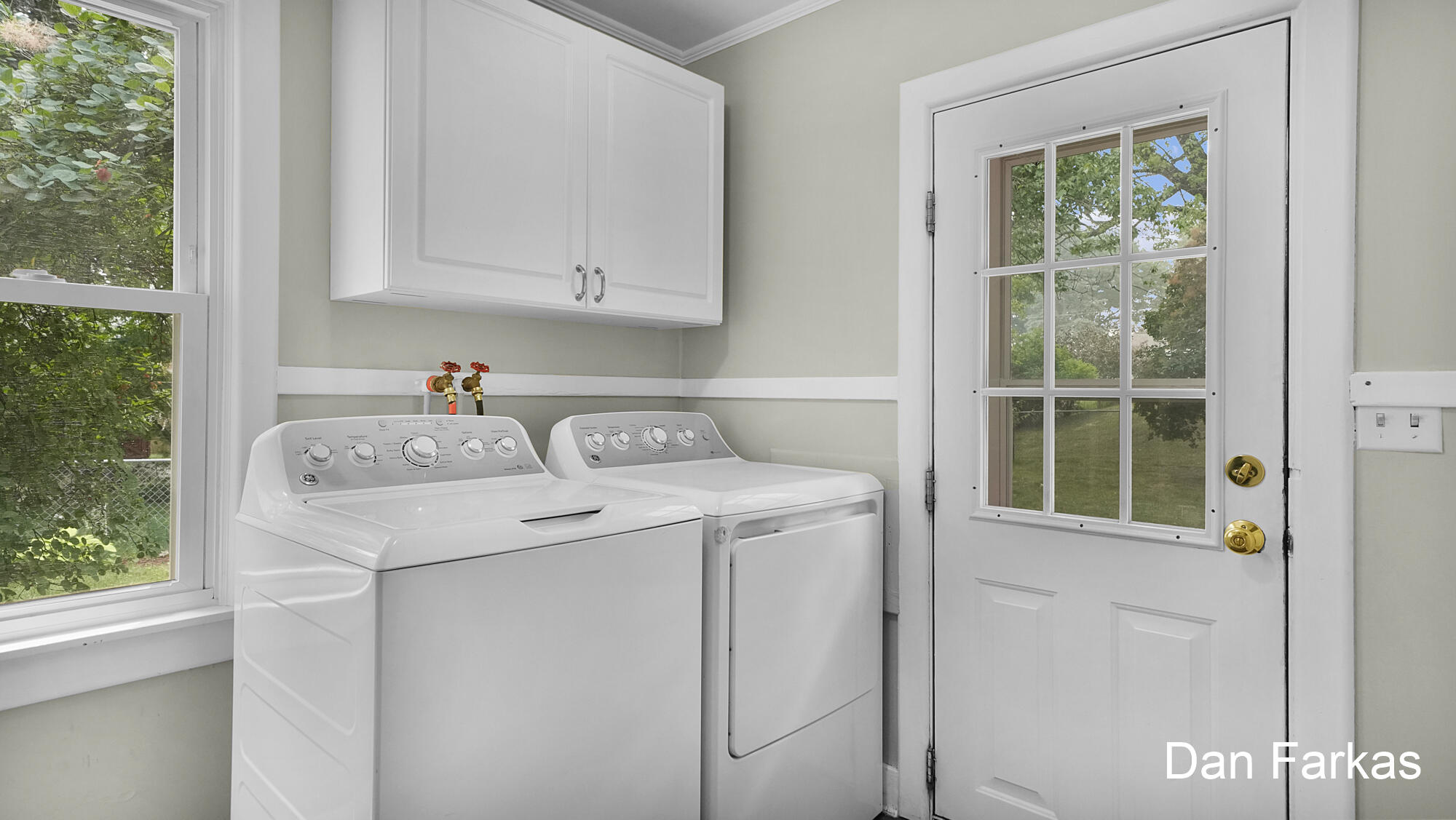 2531 Miller Avenue NW Grand Rapids MI 49544