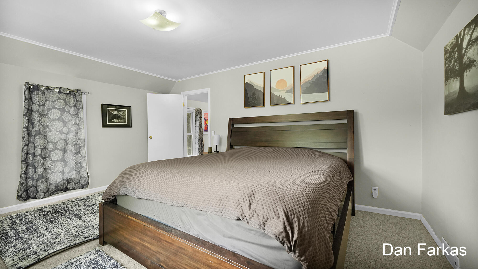 2531 Miller Avenue NW Grand Rapids MI 49544