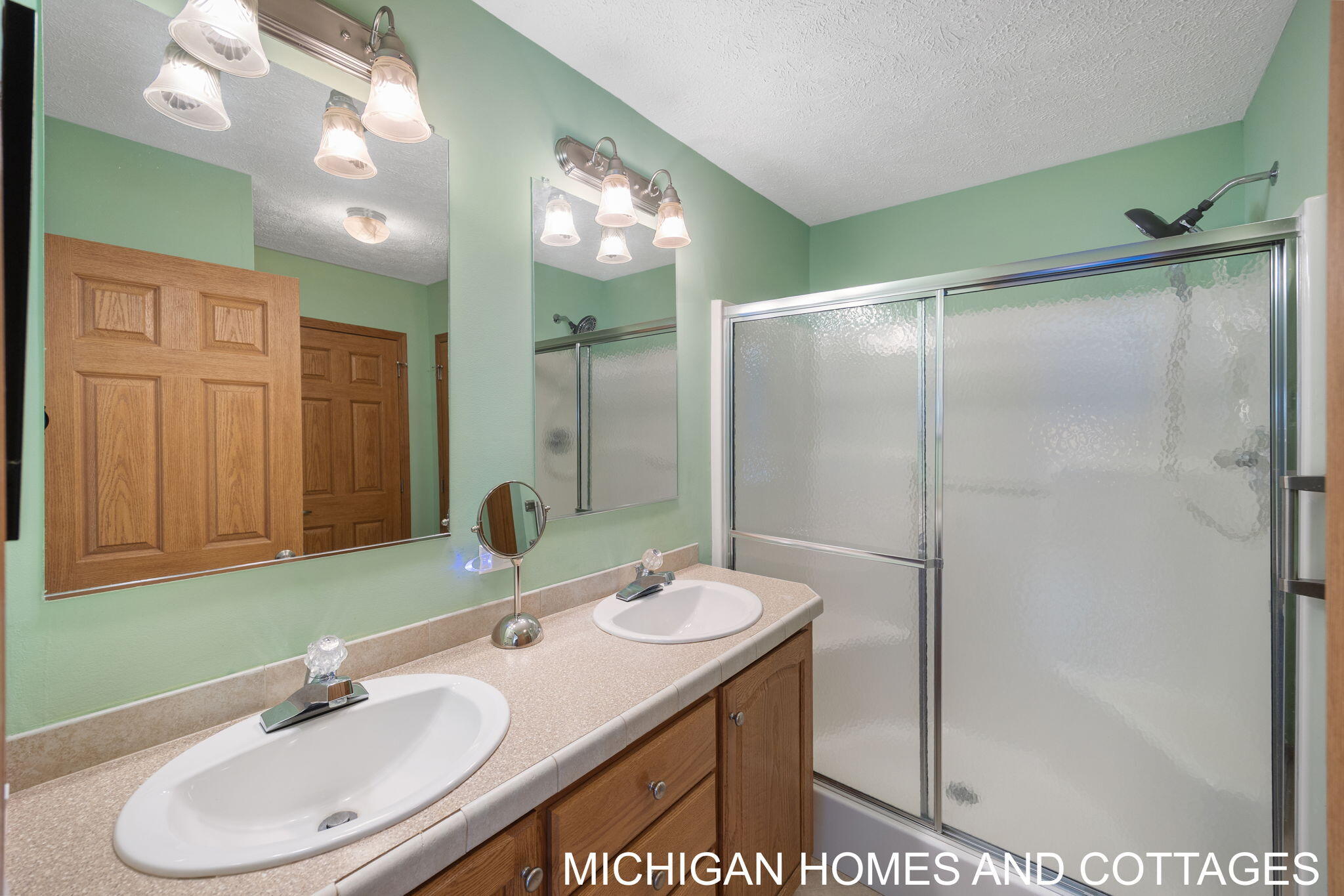 5245 W Scenic Turn Lane Holland MI 49423