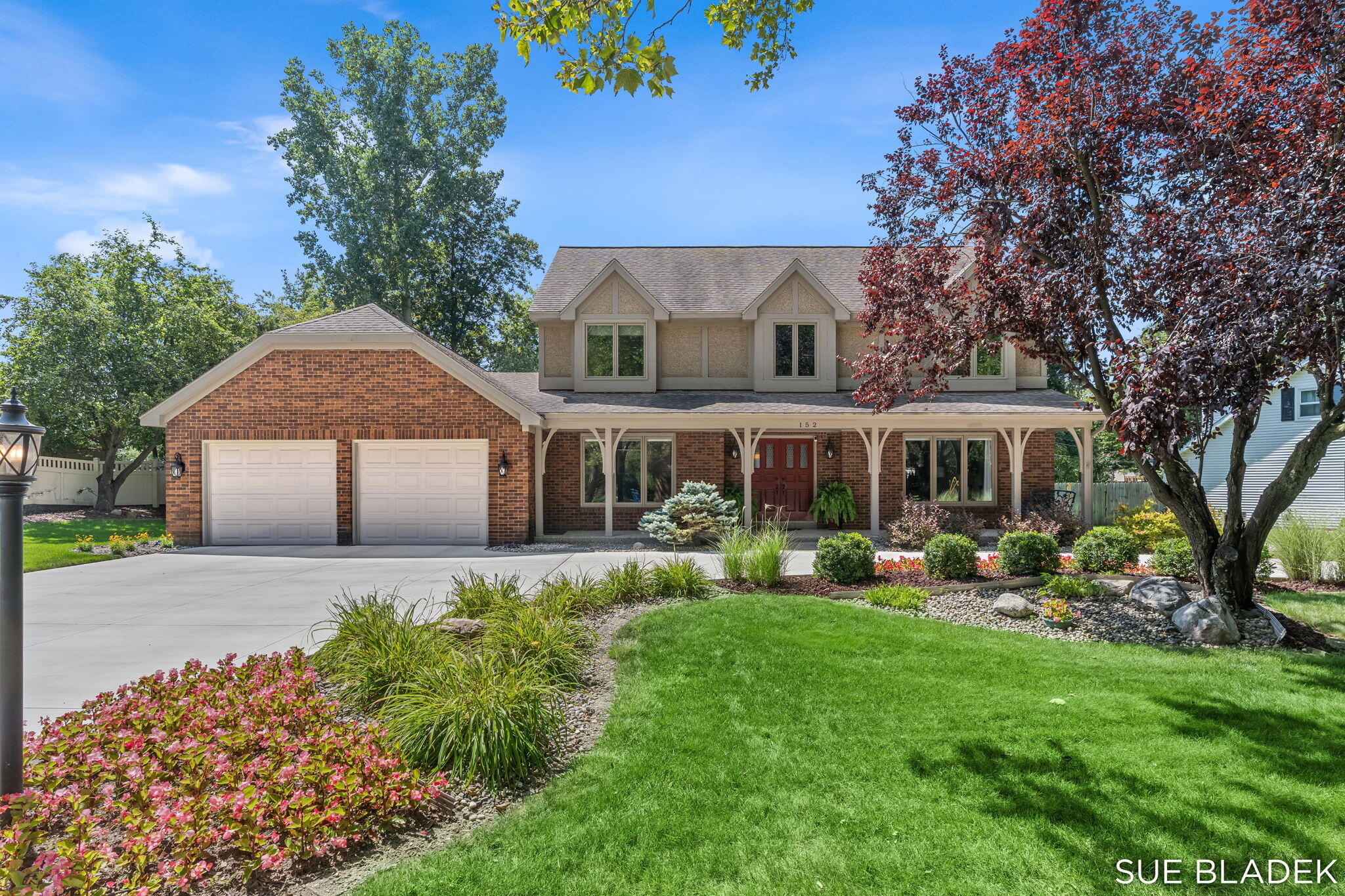 152 Sorrento Drive Holland MI 49423
