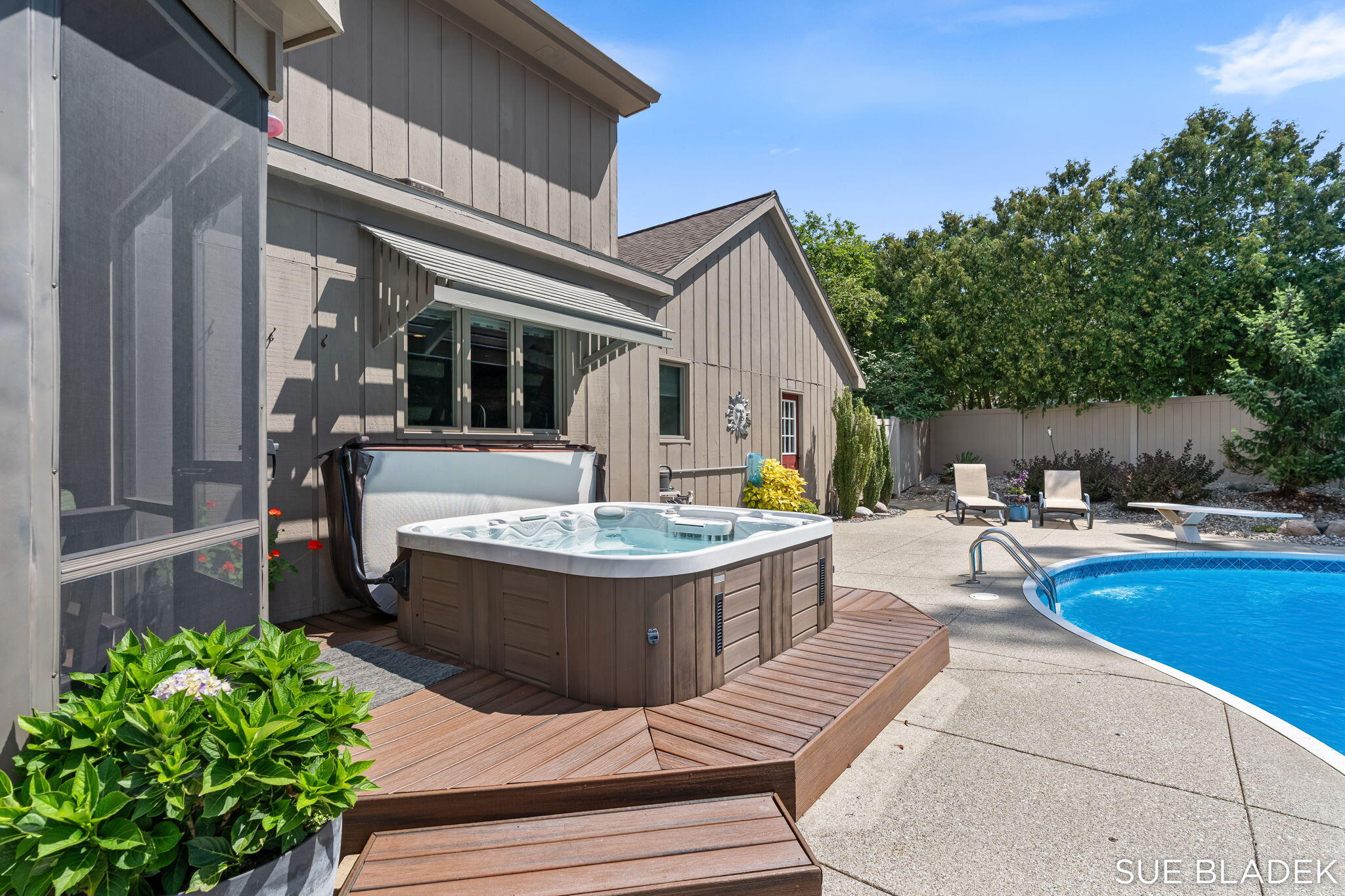 152 Sorrento Drive Holland MI 49423