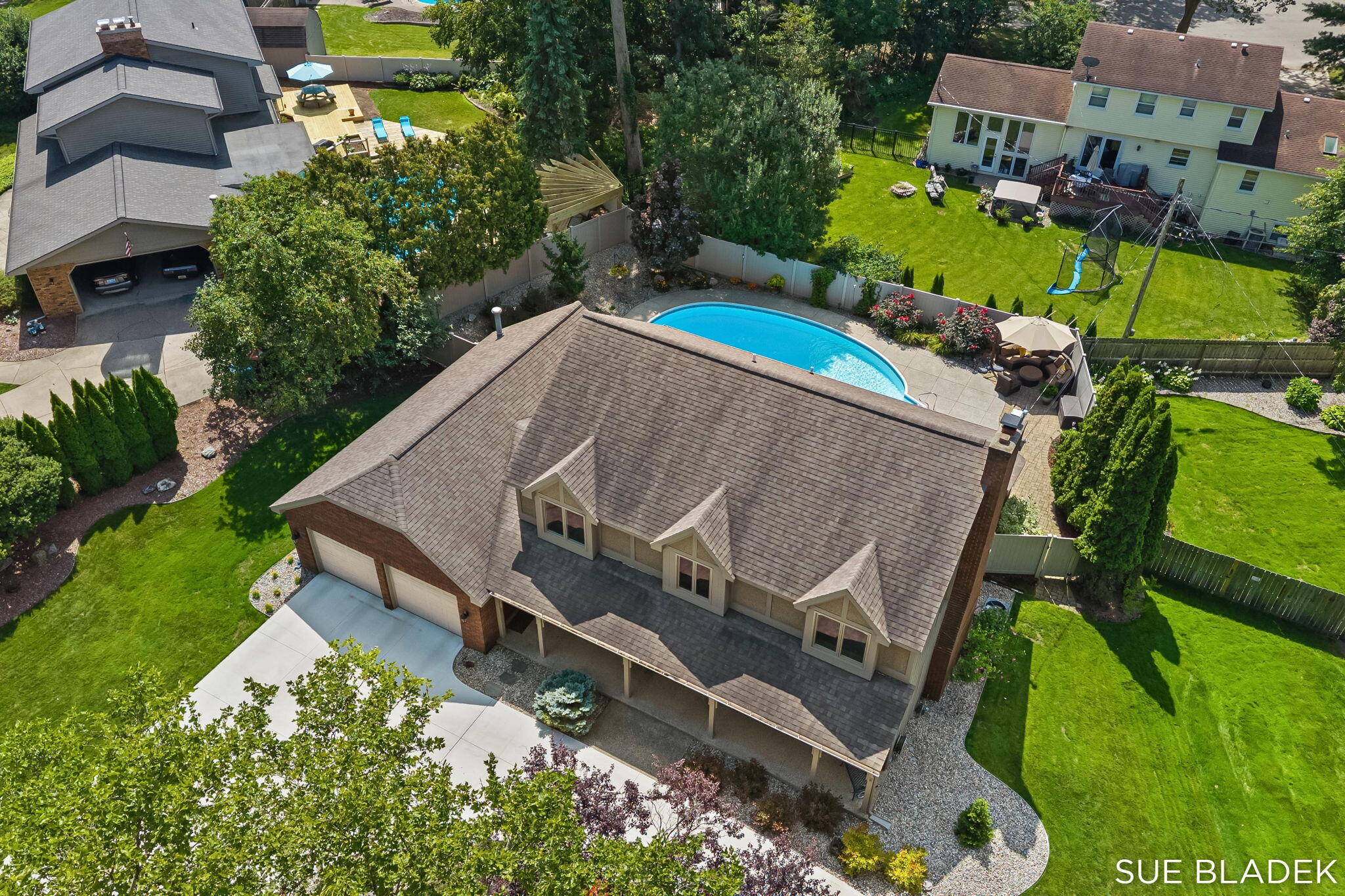 152 Sorrento Drive Holland MI 49423