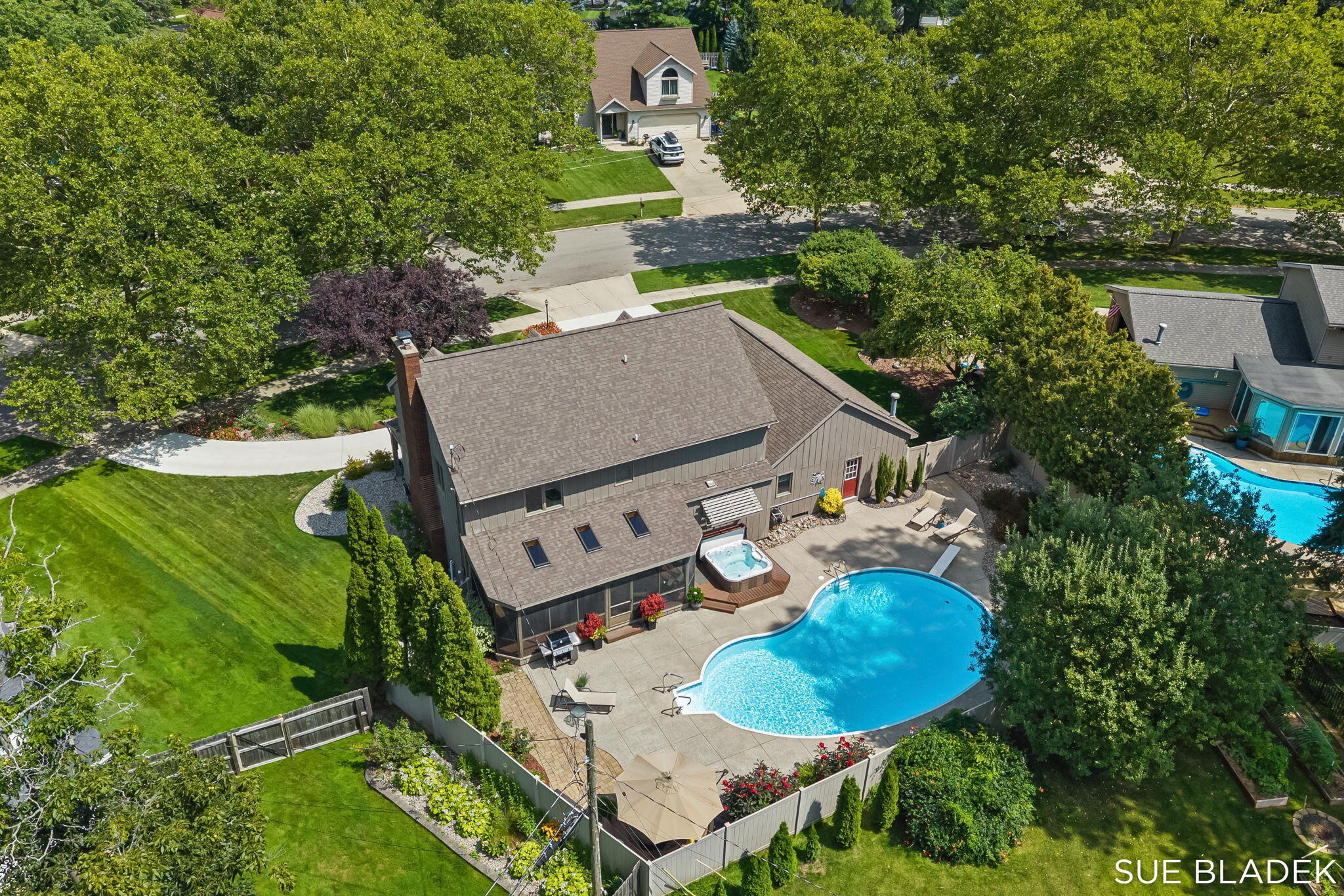 152 Sorrento Drive Holland MI 49423