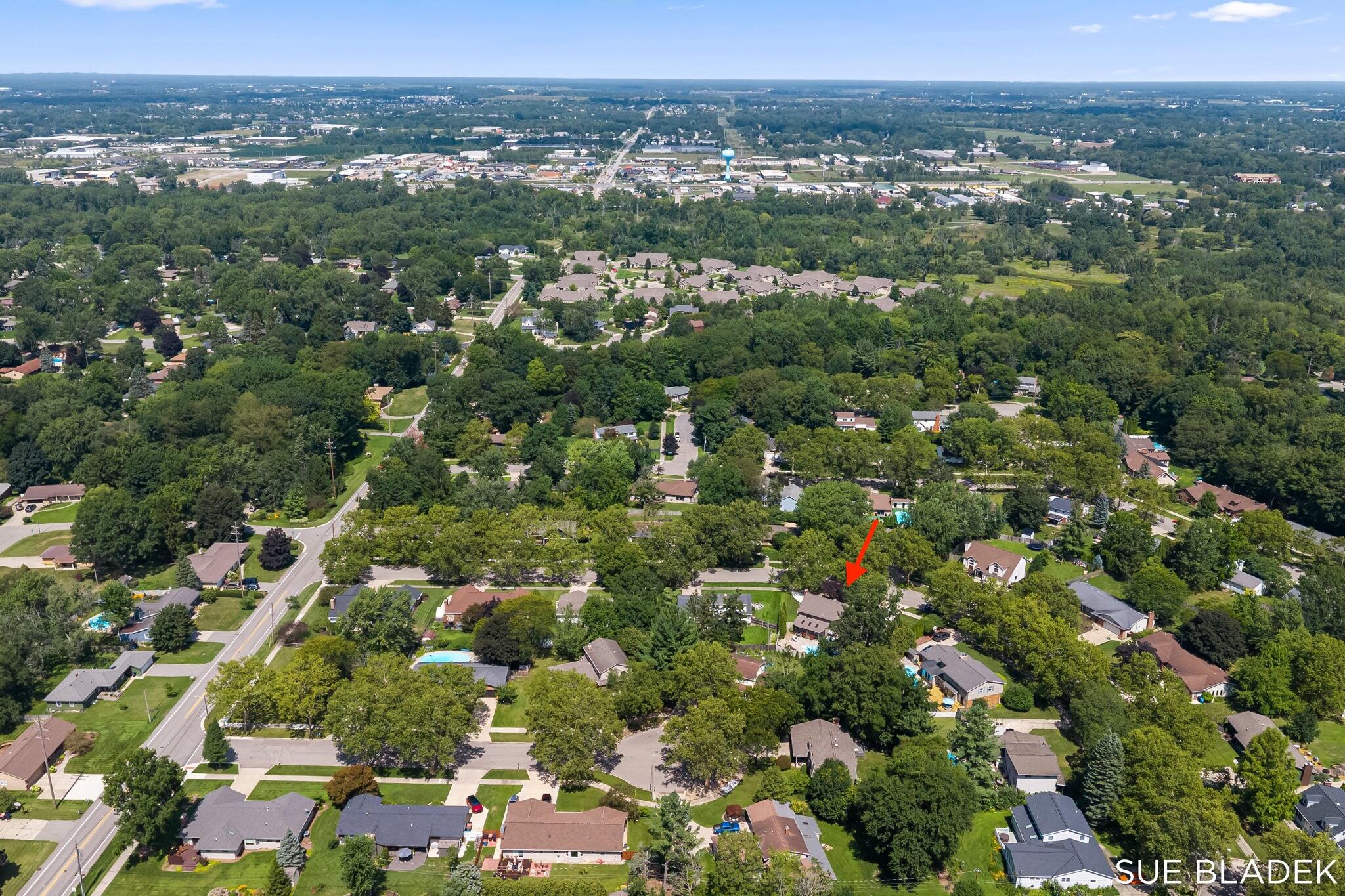 152 Sorrento Drive Holland MI 49423
