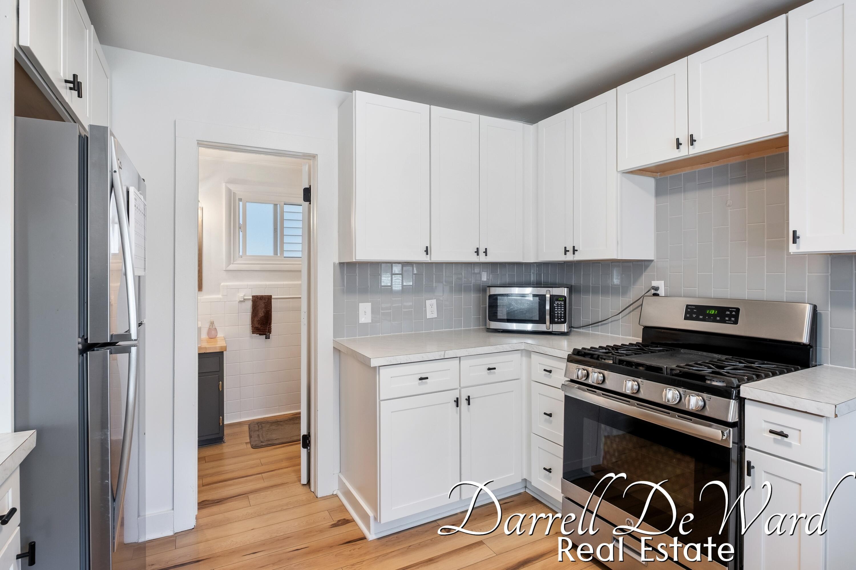 916 Lincoln Avenue NW Grand Rapids MI 49504