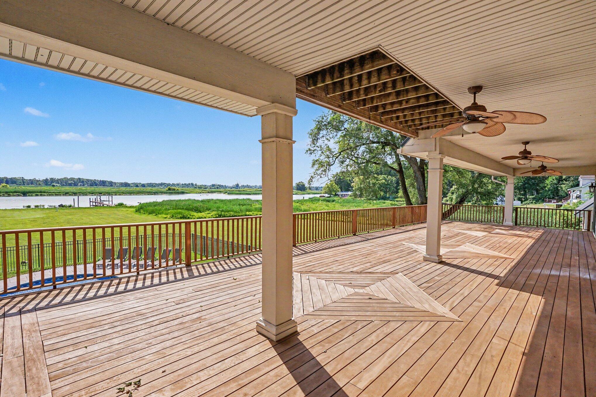 14848 152nd Avenue Grand Haven MI 49417