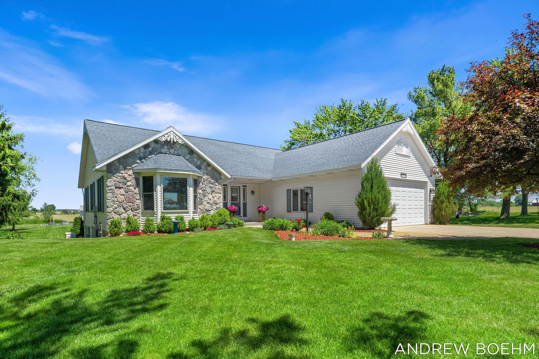 6141 Adams Street Zeeland MI 49464