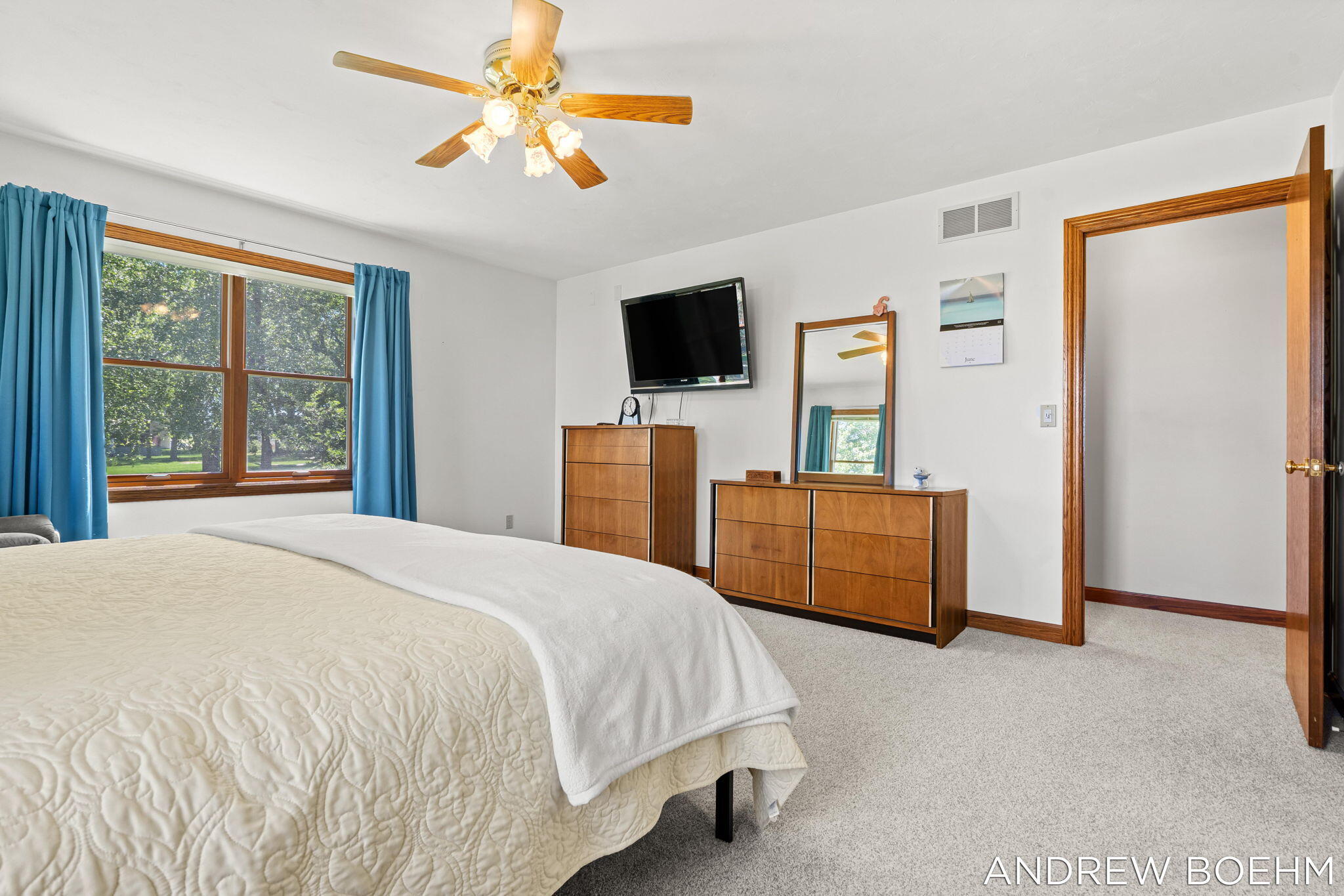 6141 Adams Street Zeeland MI 49464