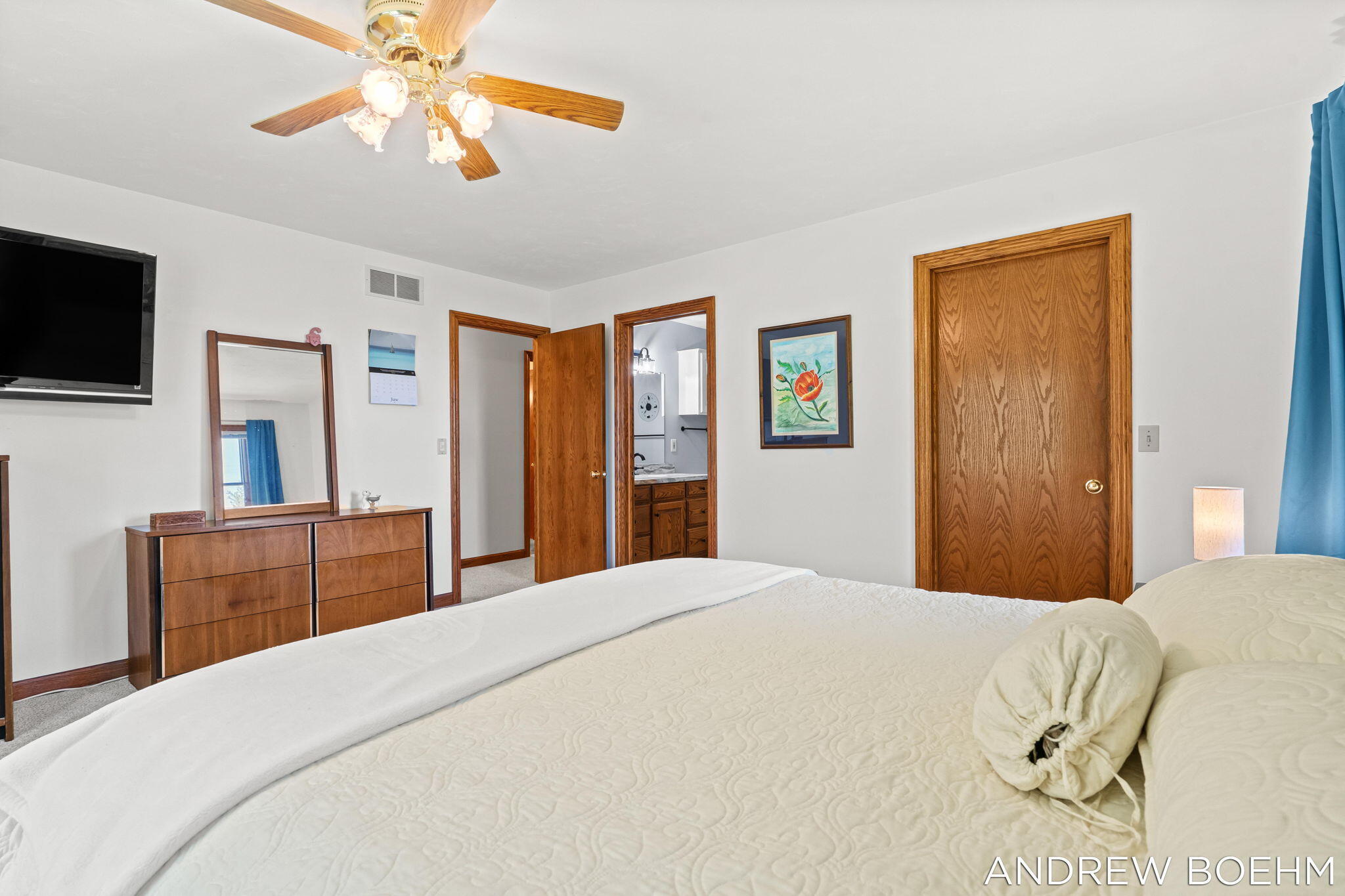 6141 Adams Street Zeeland MI 49464