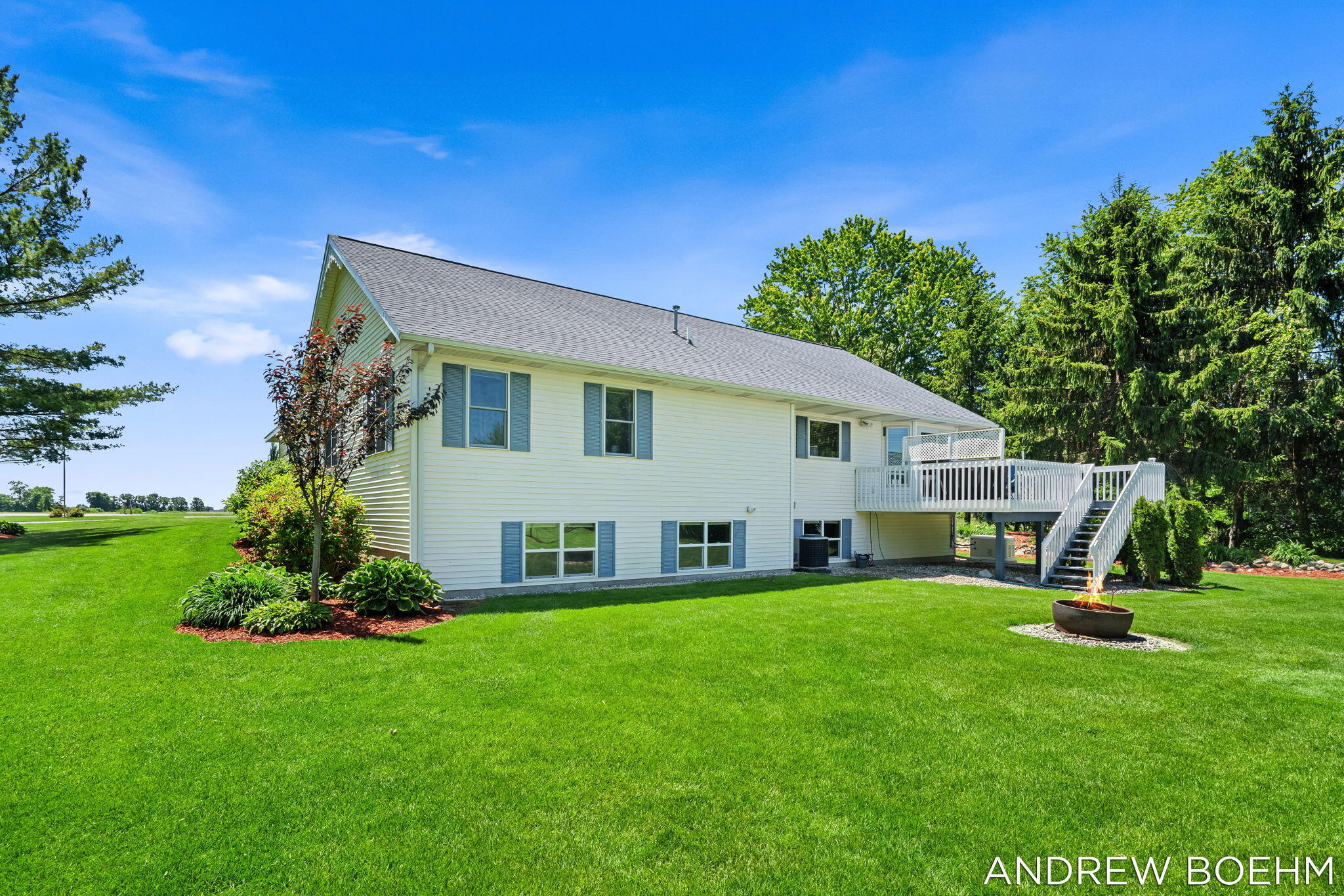 6141 Adams Street Zeeland MI 49464