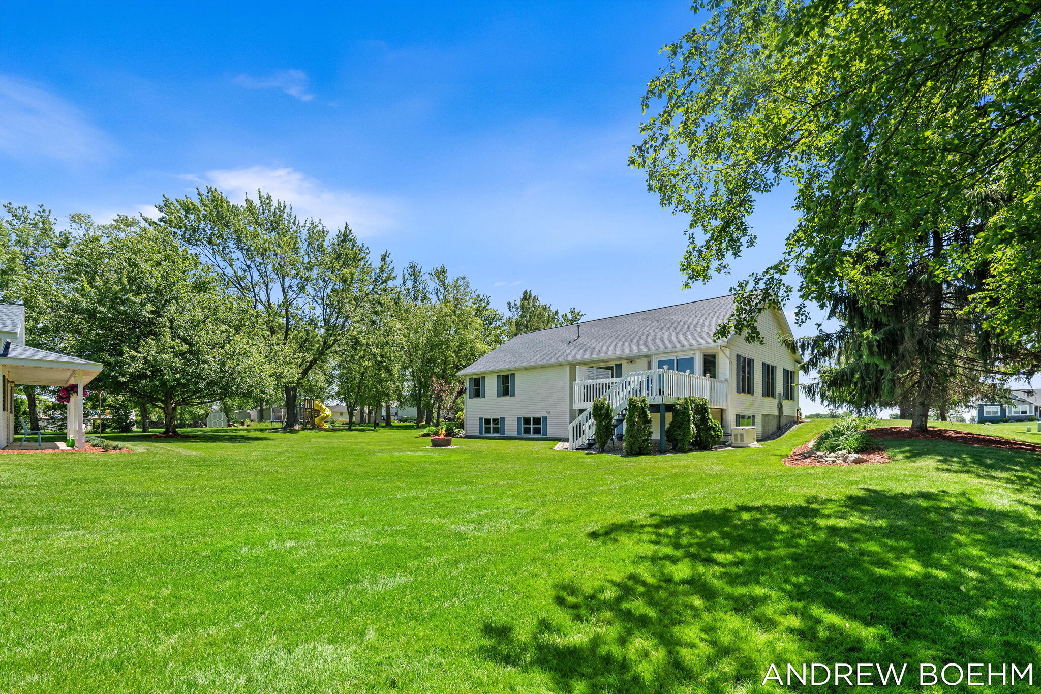 6141 Adams Street Zeeland MI 49464