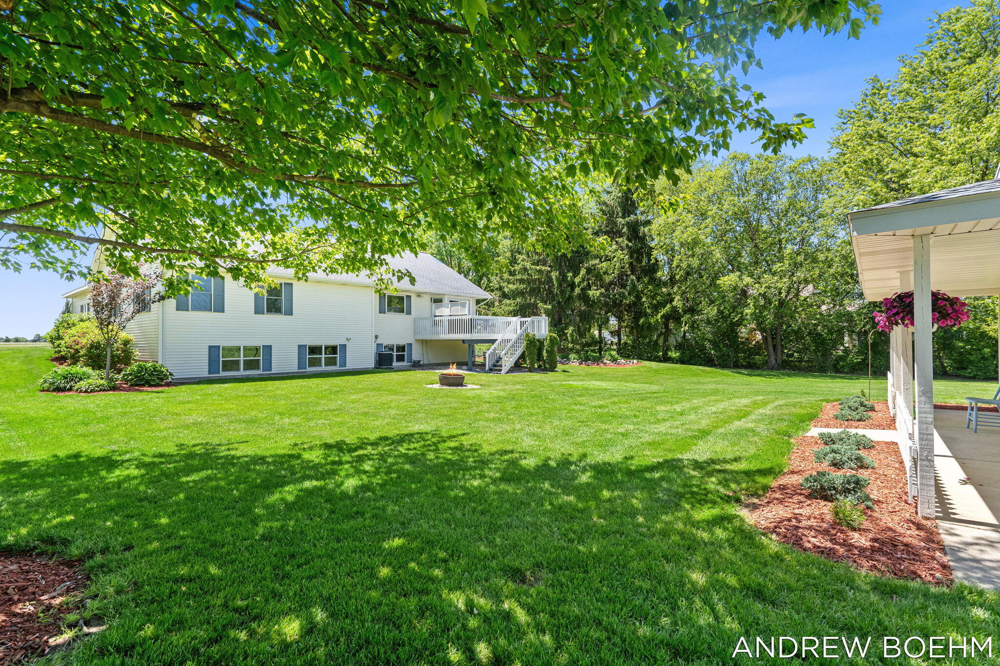 6141 Adams Street Zeeland MI 49464