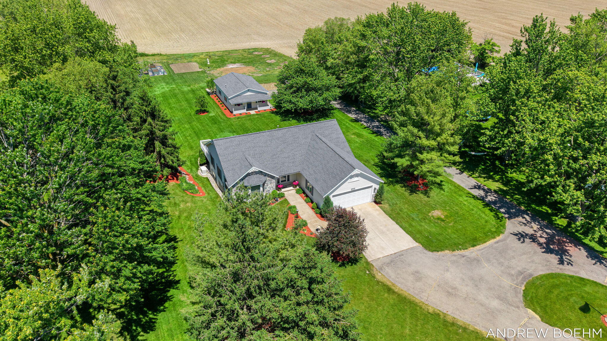 6141 Adams Street Zeeland MI 49464