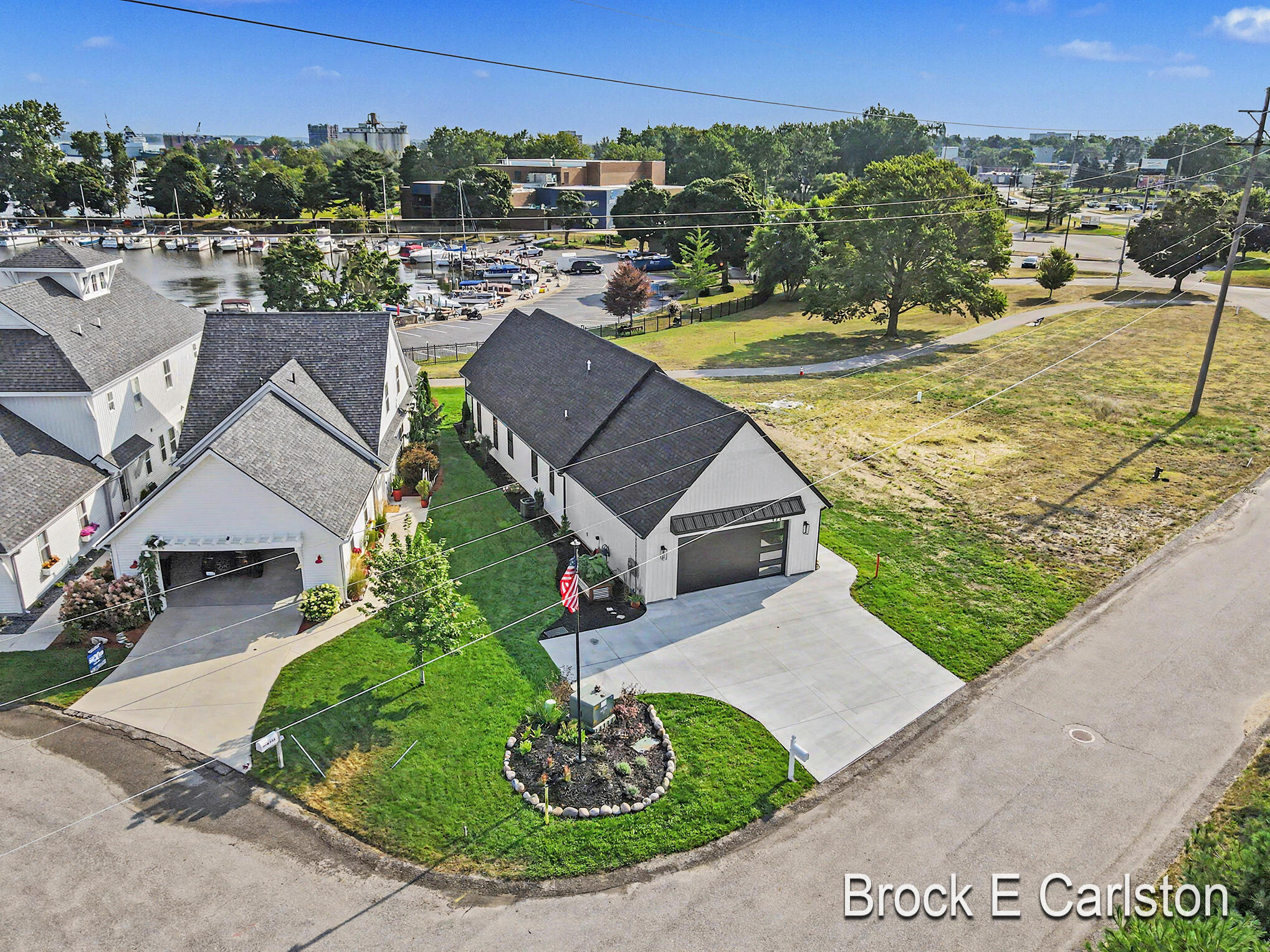 944 Boardwalk Cove Drive Muskegon MI 49441