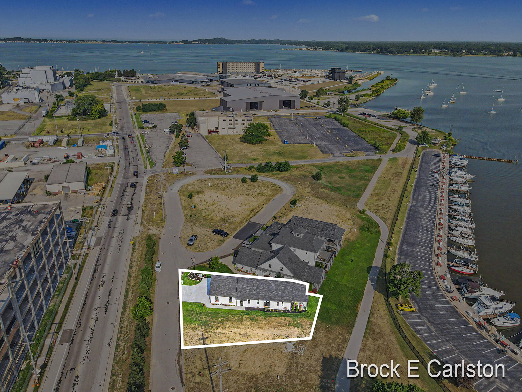 944 Boardwalk Cove Drive Muskegon MI 49441
