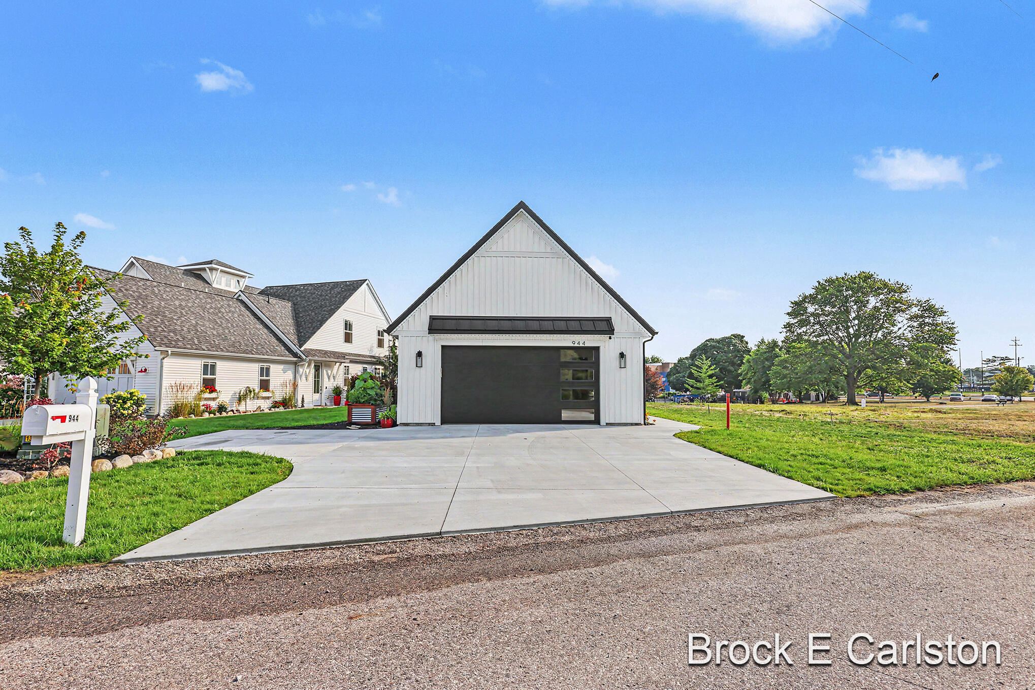 944 Boardwalk Cove Drive Muskegon MI 49441