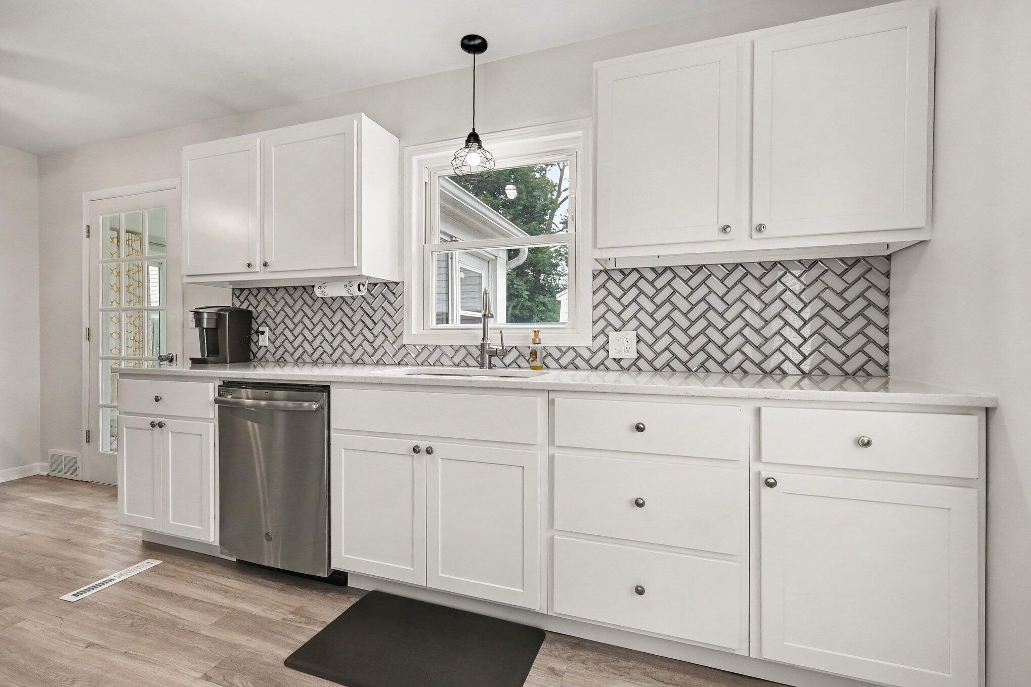 934 Reynard Street SE Grand Rapids MI 49507