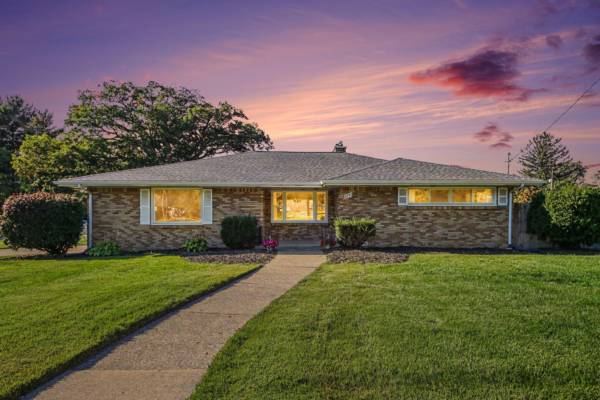 2741 Plainfield Avenue NE Grand Rapids MI 49505