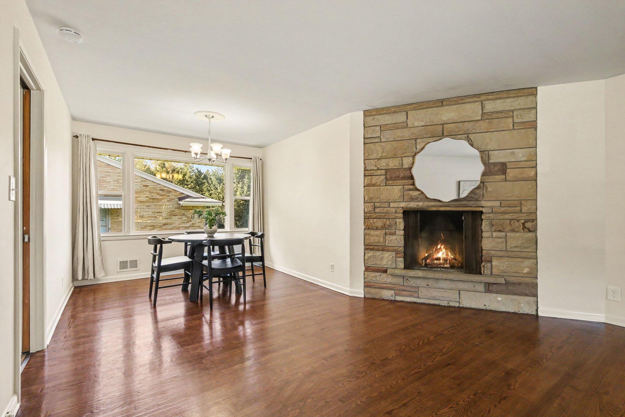 2741 Plainfield Avenue NE Grand Rapids MI 49505