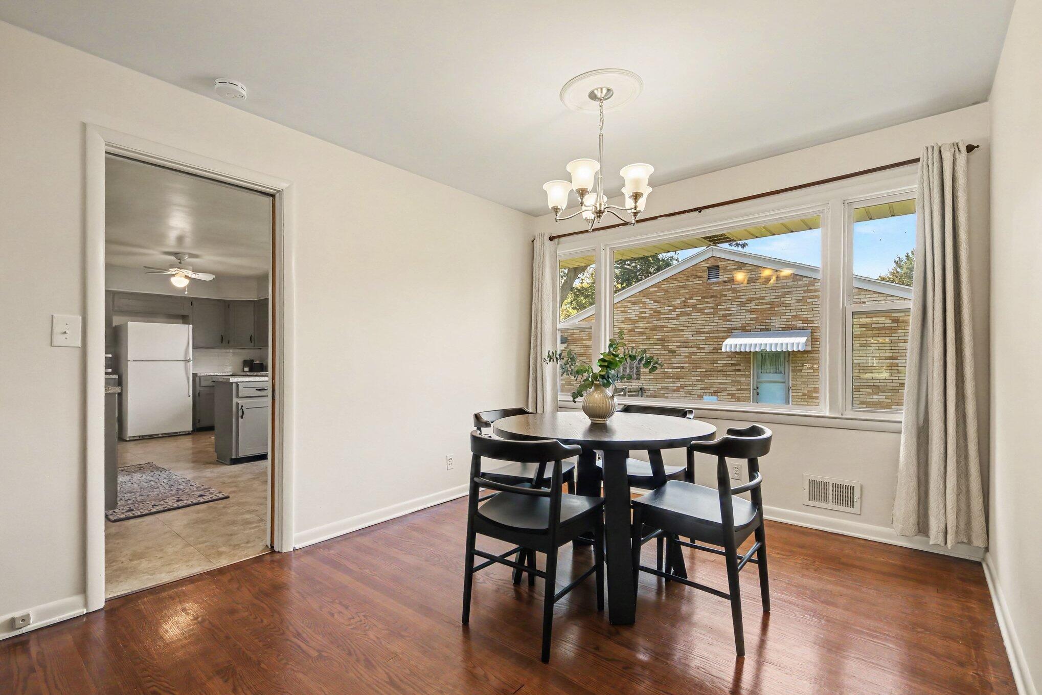 2741 Plainfield Avenue NE Grand Rapids MI 49505