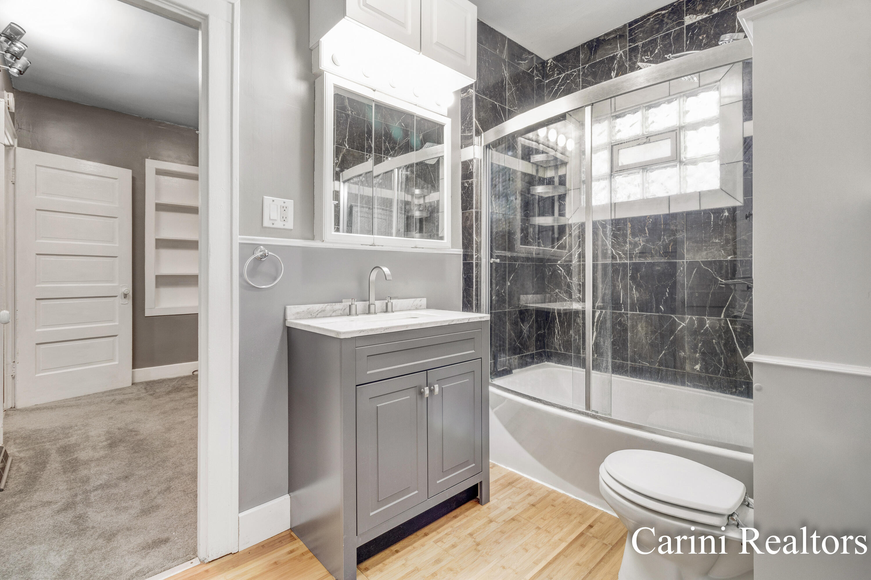 1127 Union Avenue NE Grand Rapids MI 49503