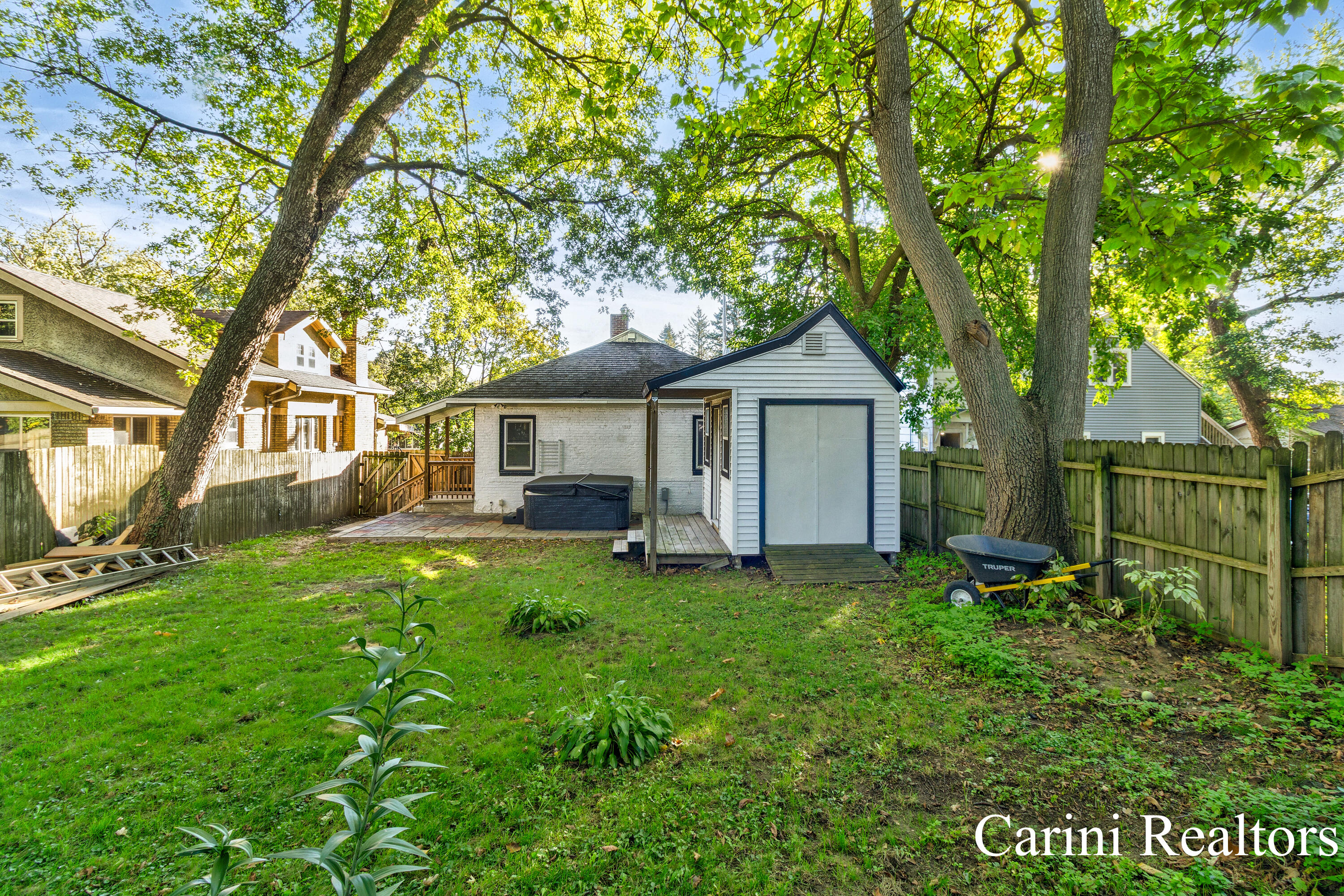 1127 Union Avenue NE Grand Rapids MI 49503