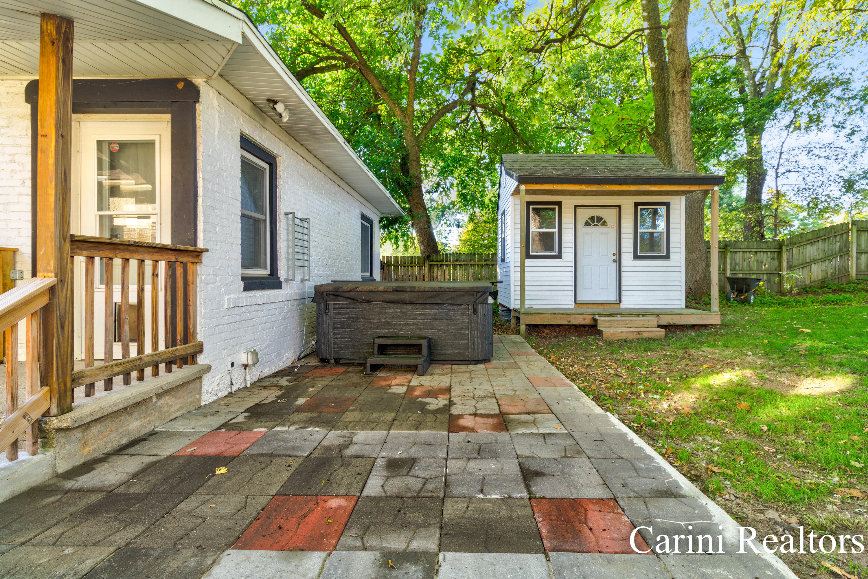 1127 Union Avenue NE Grand Rapids MI 49503