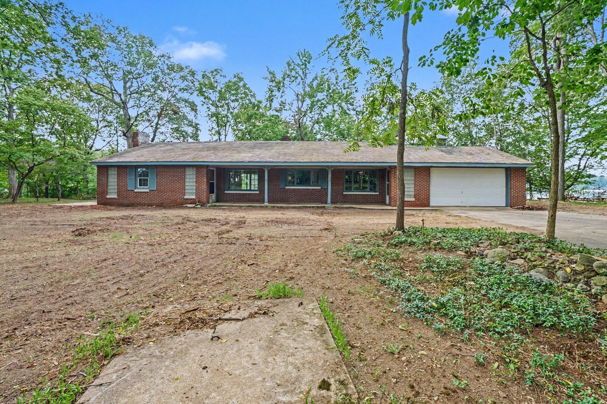 10403 S Chapin Lane Berrien Springs MI 49103