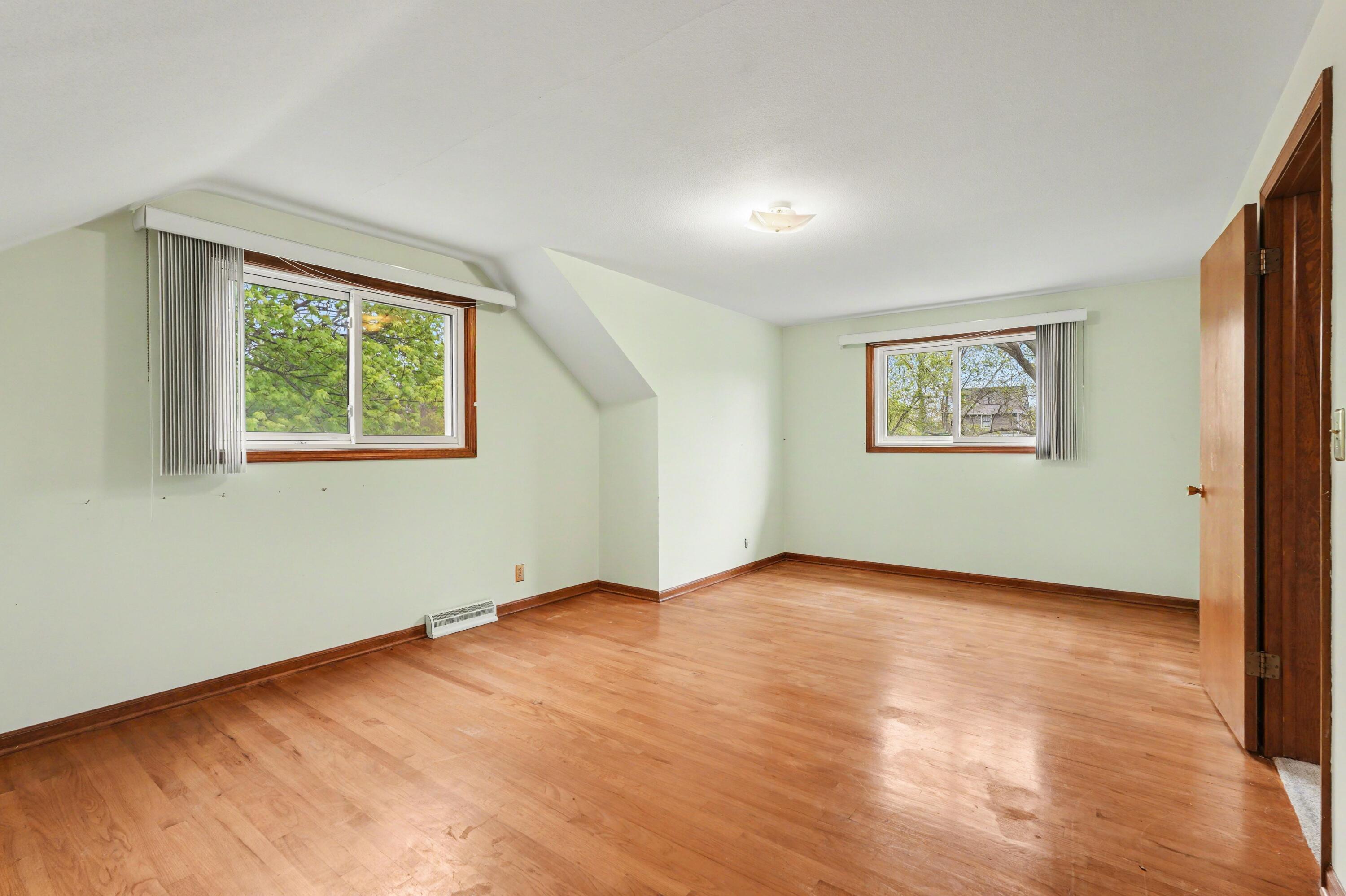 2120 Leffingwell Avenue NE Grand Rapids MI 49525