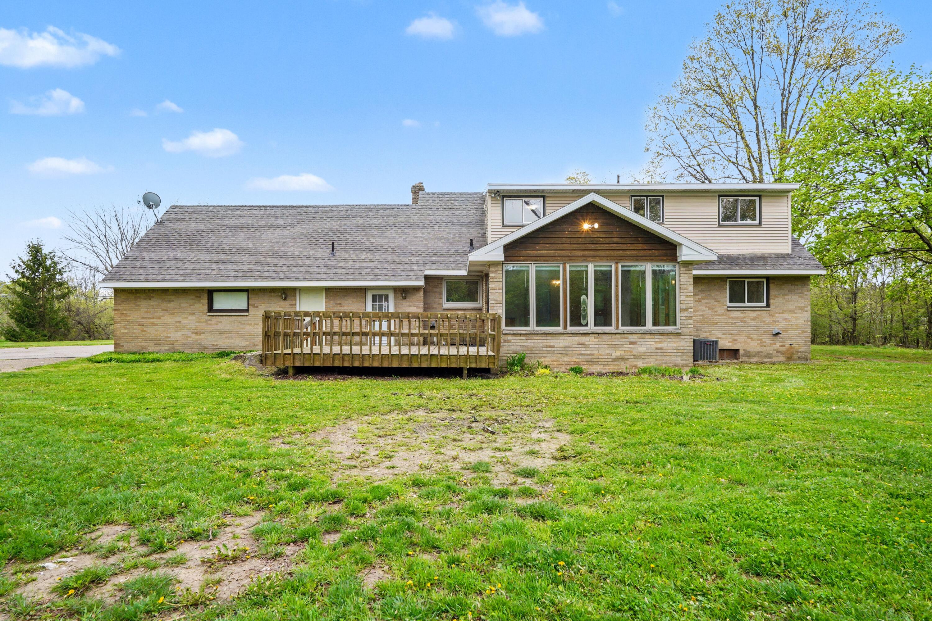 2120 Leffingwell Avenue NE Grand Rapids MI 49525