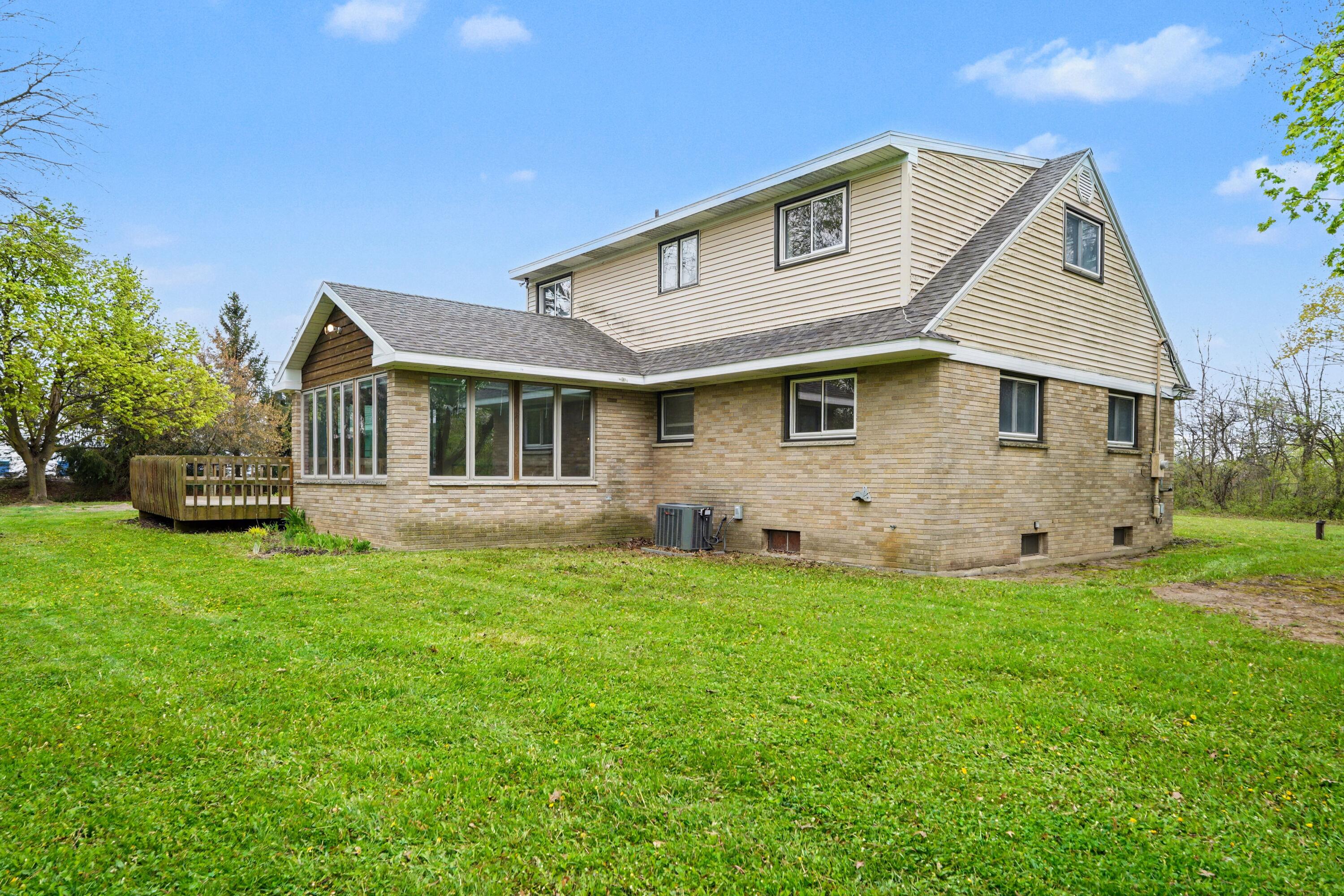 2120 Leffingwell Avenue NE Grand Rapids MI 49525