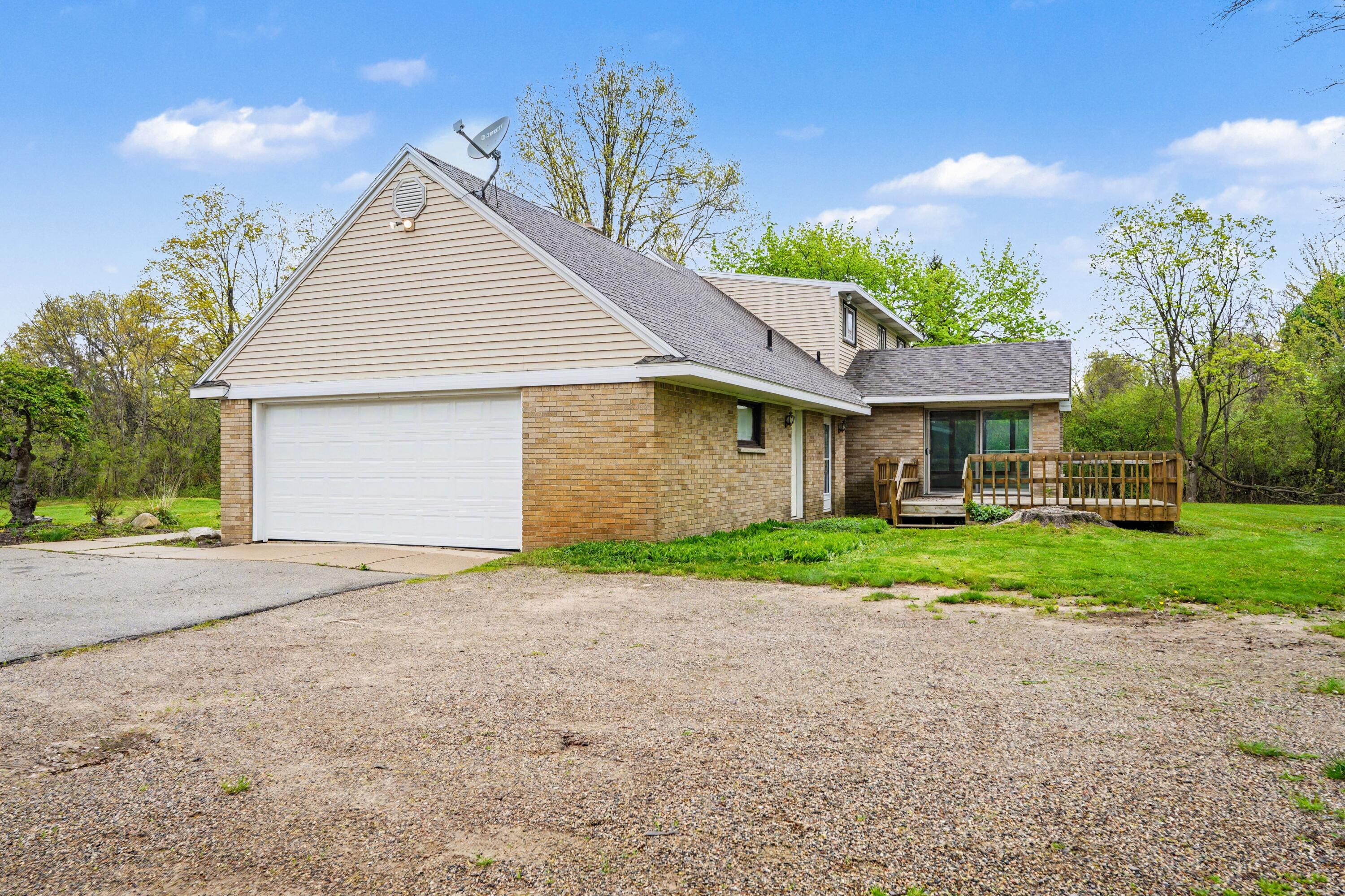 2120 Leffingwell Avenue NE Grand Rapids MI 49525