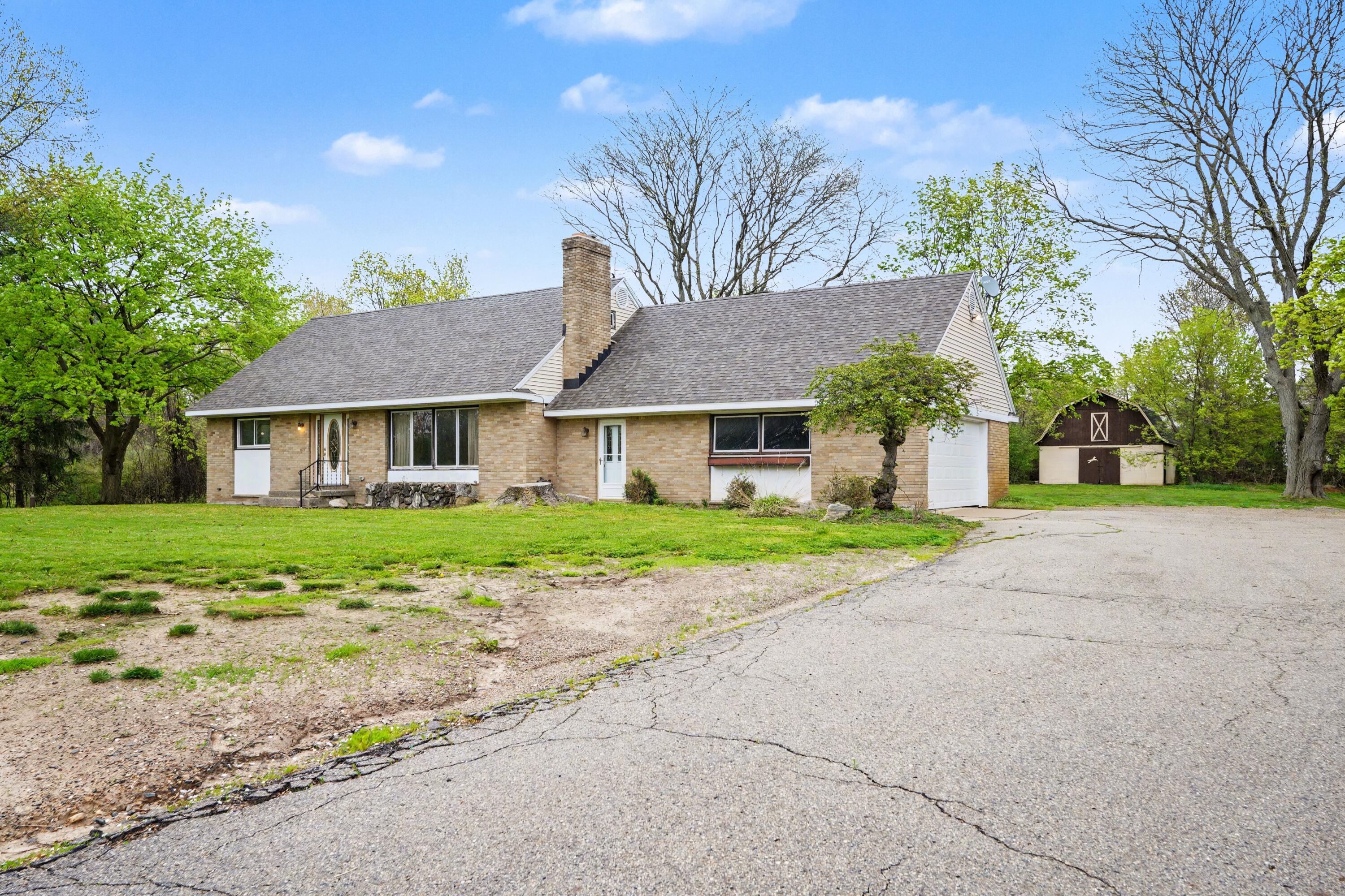 2120 Leffingwell Avenue NE Grand Rapids MI 49525