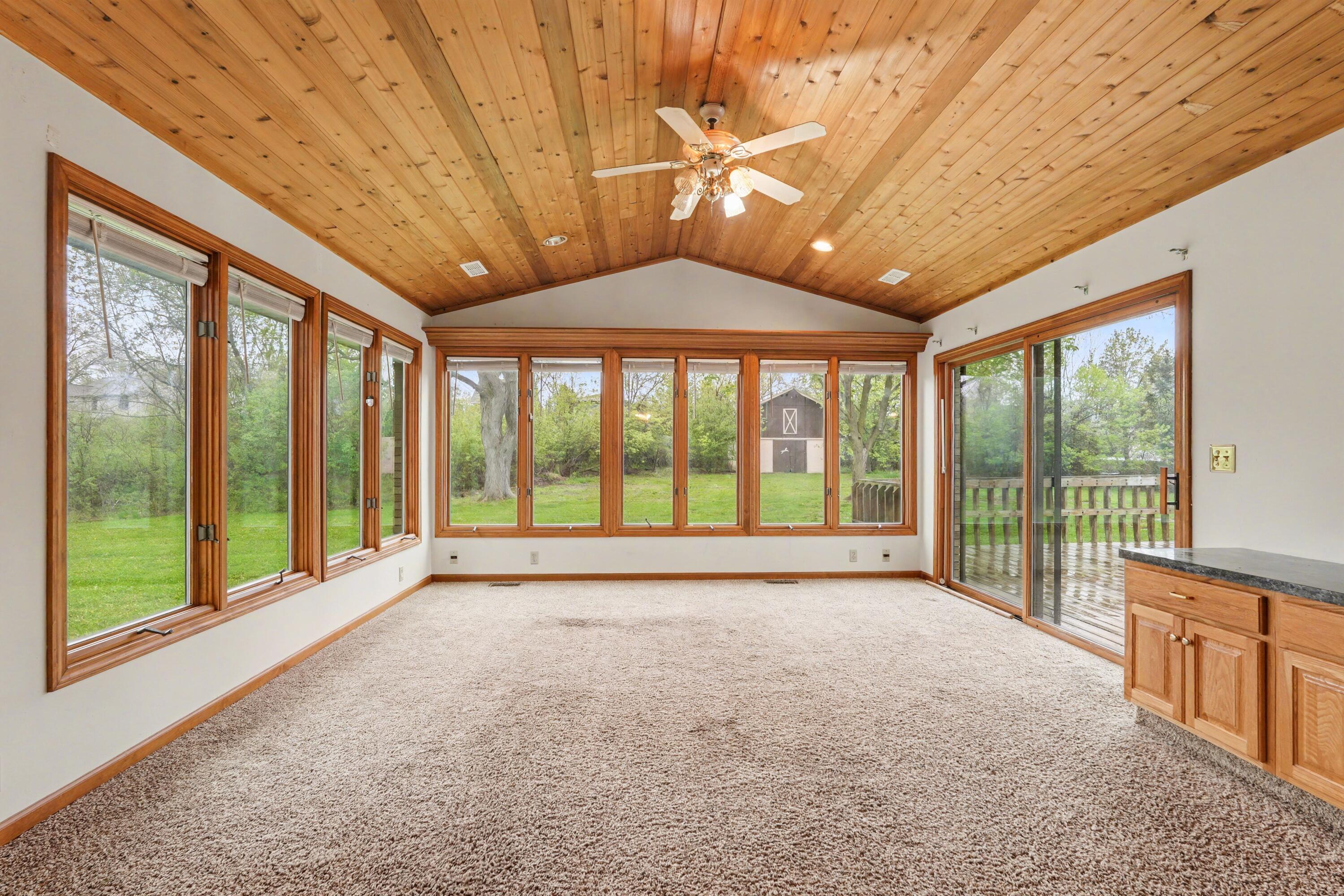 2120 Leffingwell Avenue NE Grand Rapids MI 49525