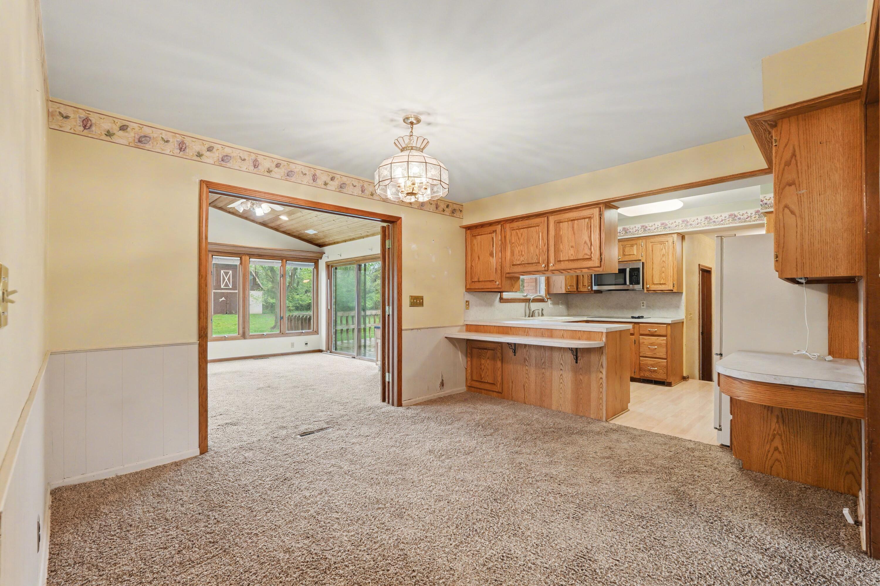 2120 Leffingwell Avenue NE Grand Rapids MI 49525