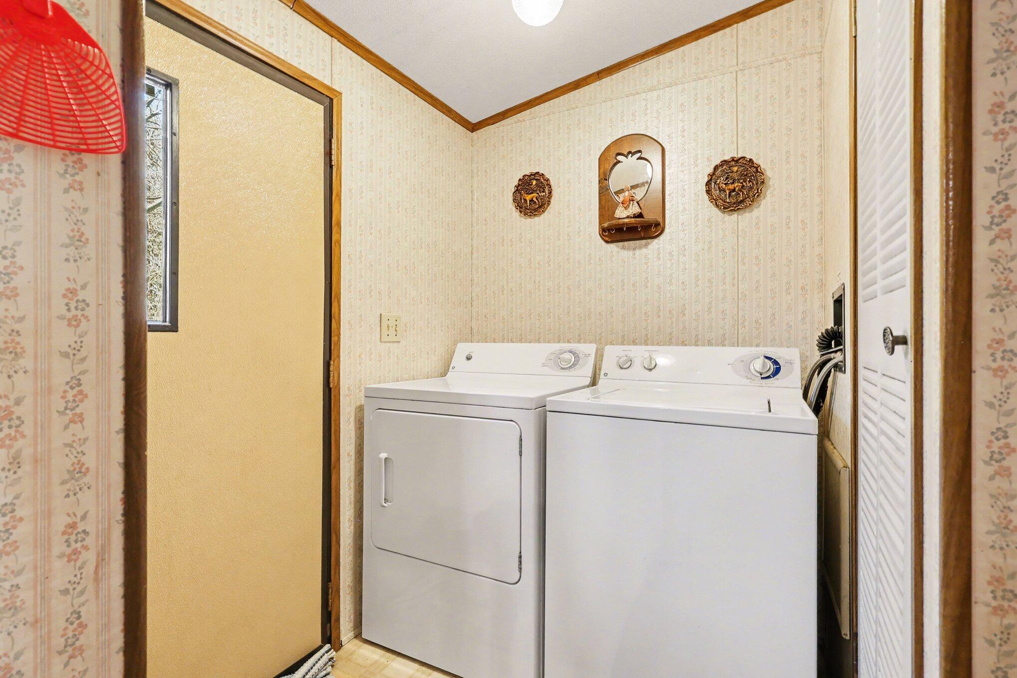 2738 64th Street Fennville MI 49408