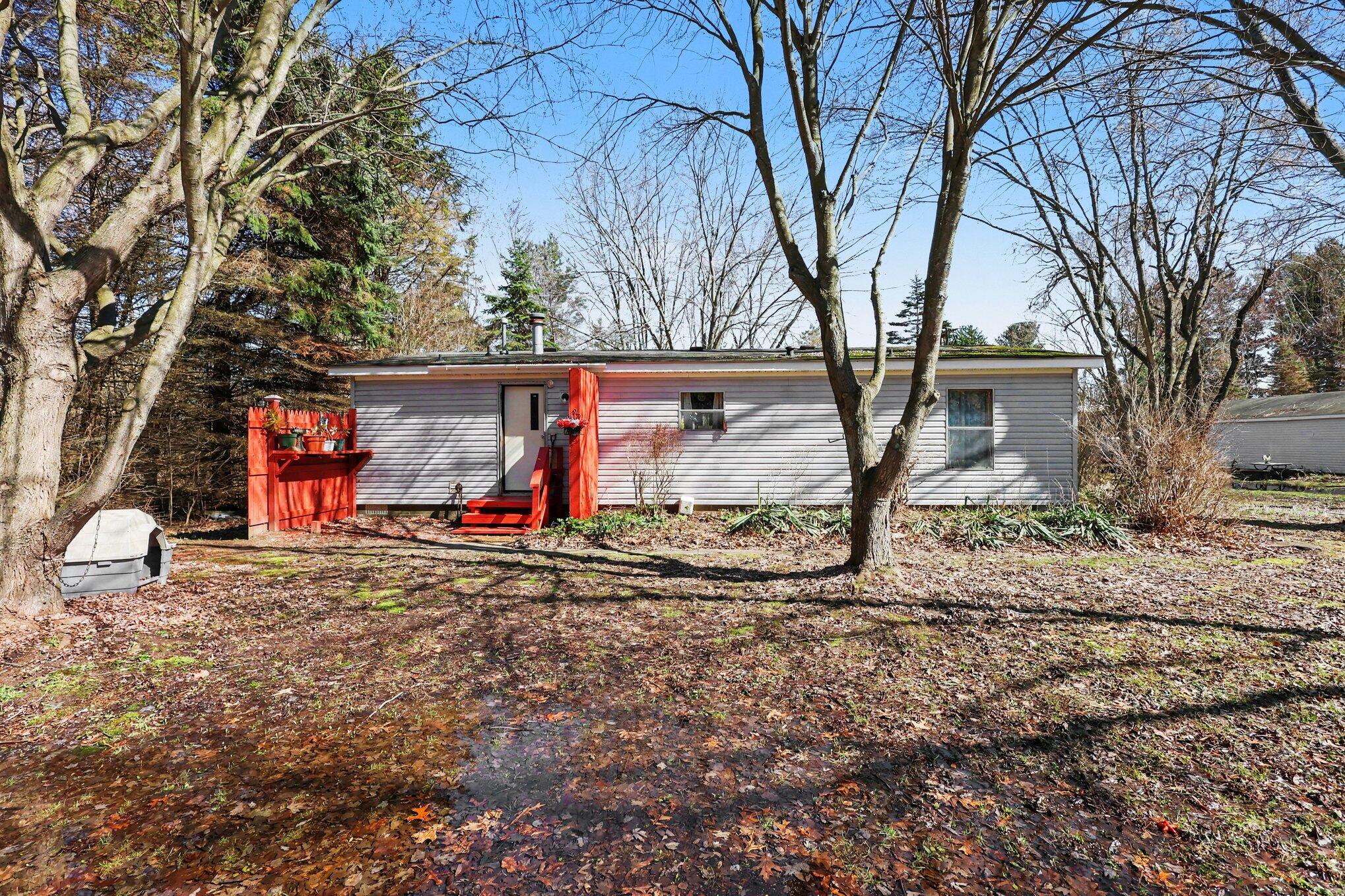 2738 64th Street Fennville MI 49408