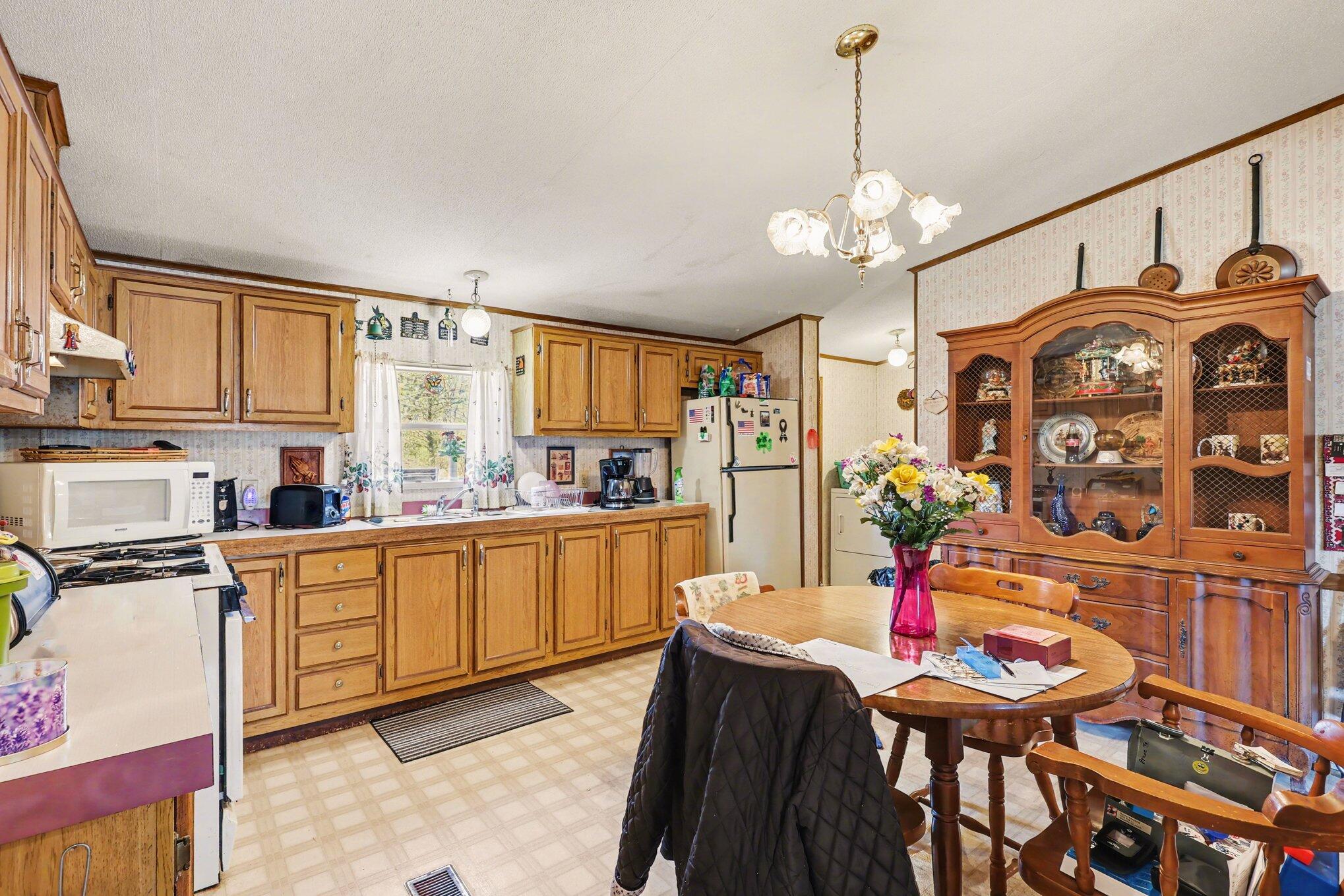 2738 64th Street Fennville MI 49408