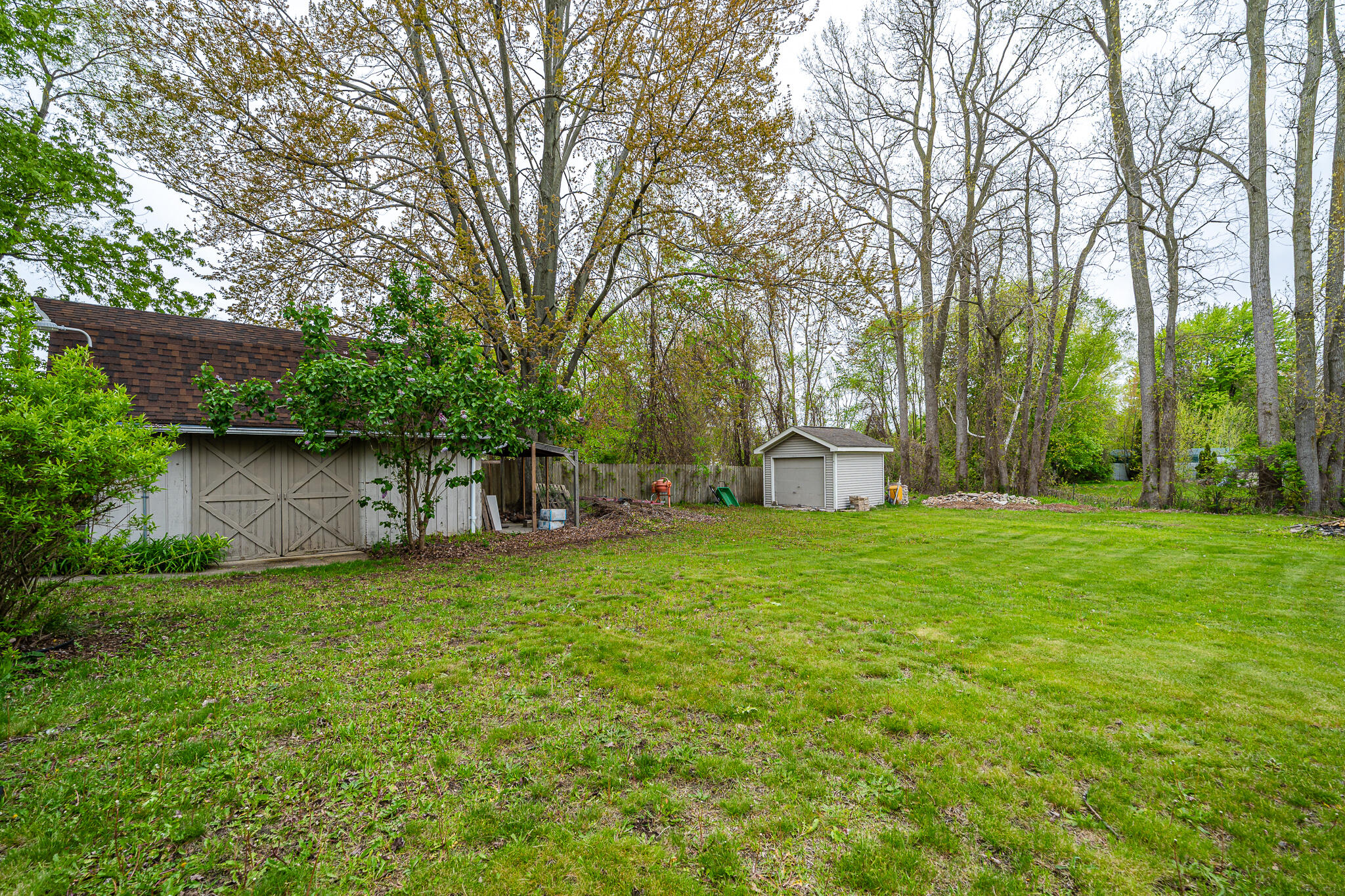 3104 E Apple Avenue Muskegon MI 49442