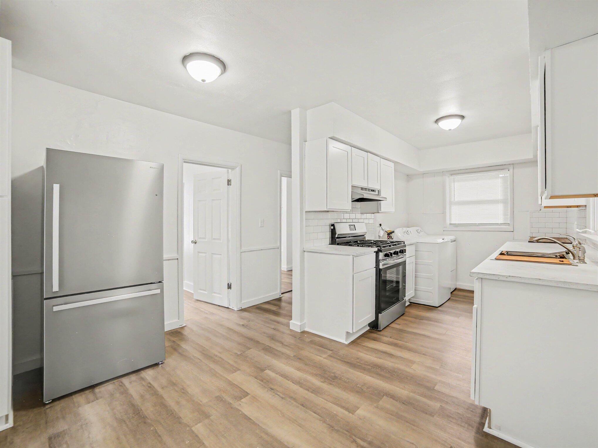 1876 Leahy Street Muskegon MI 49442