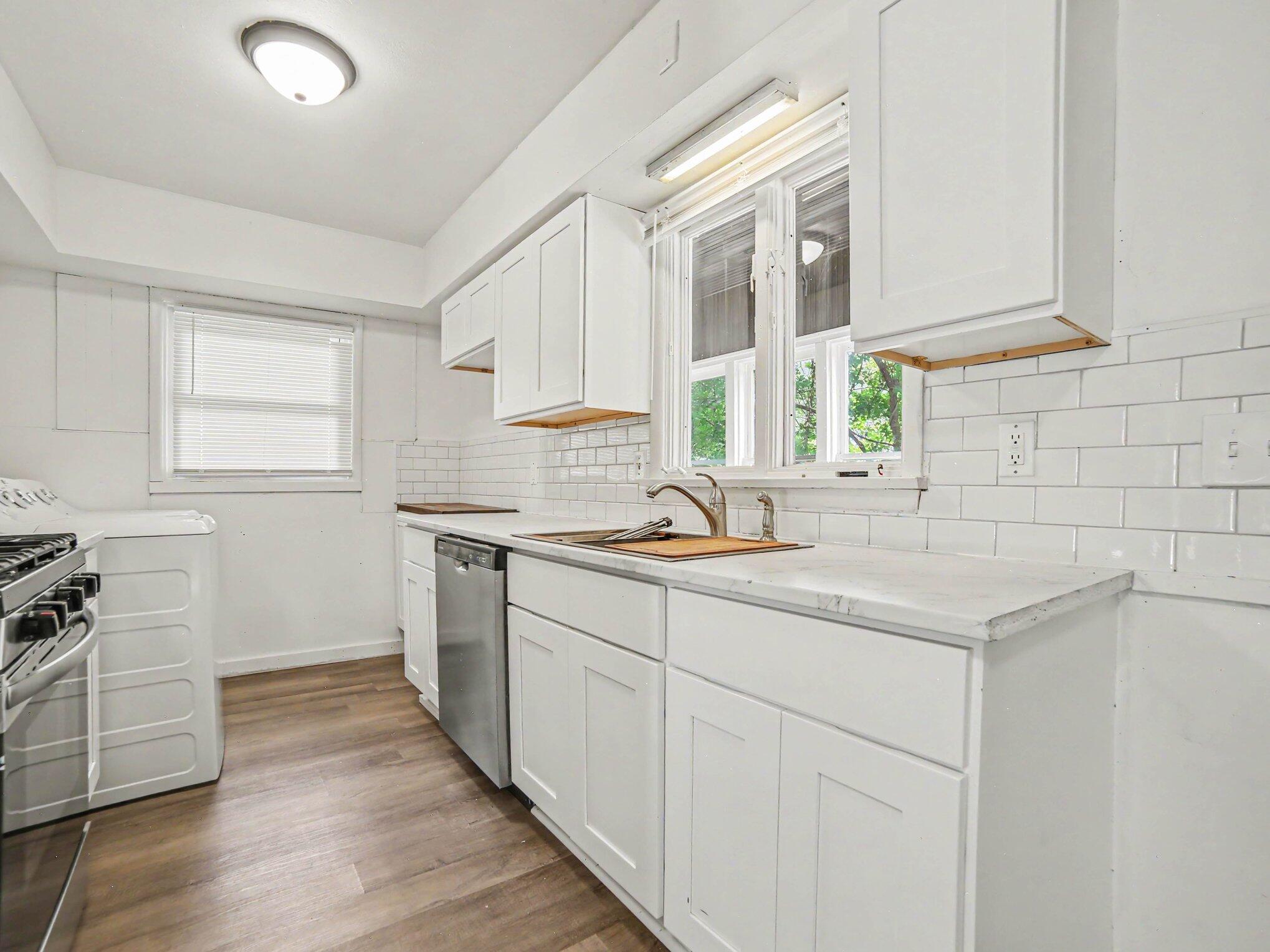 1876 Leahy Street Muskegon MI 49442