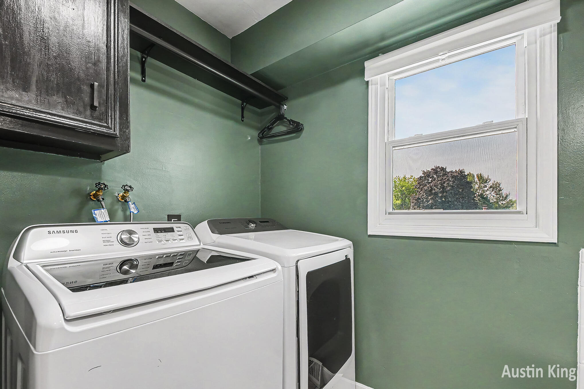 2182 Jamestown Drive SE Grand Rapids MI 49508