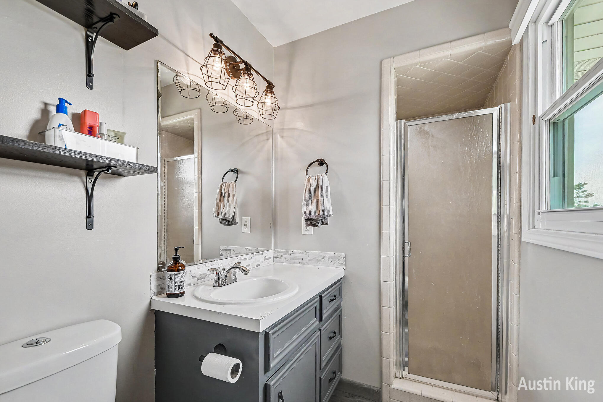 2182 Jamestown Drive SE Grand Rapids MI 49508